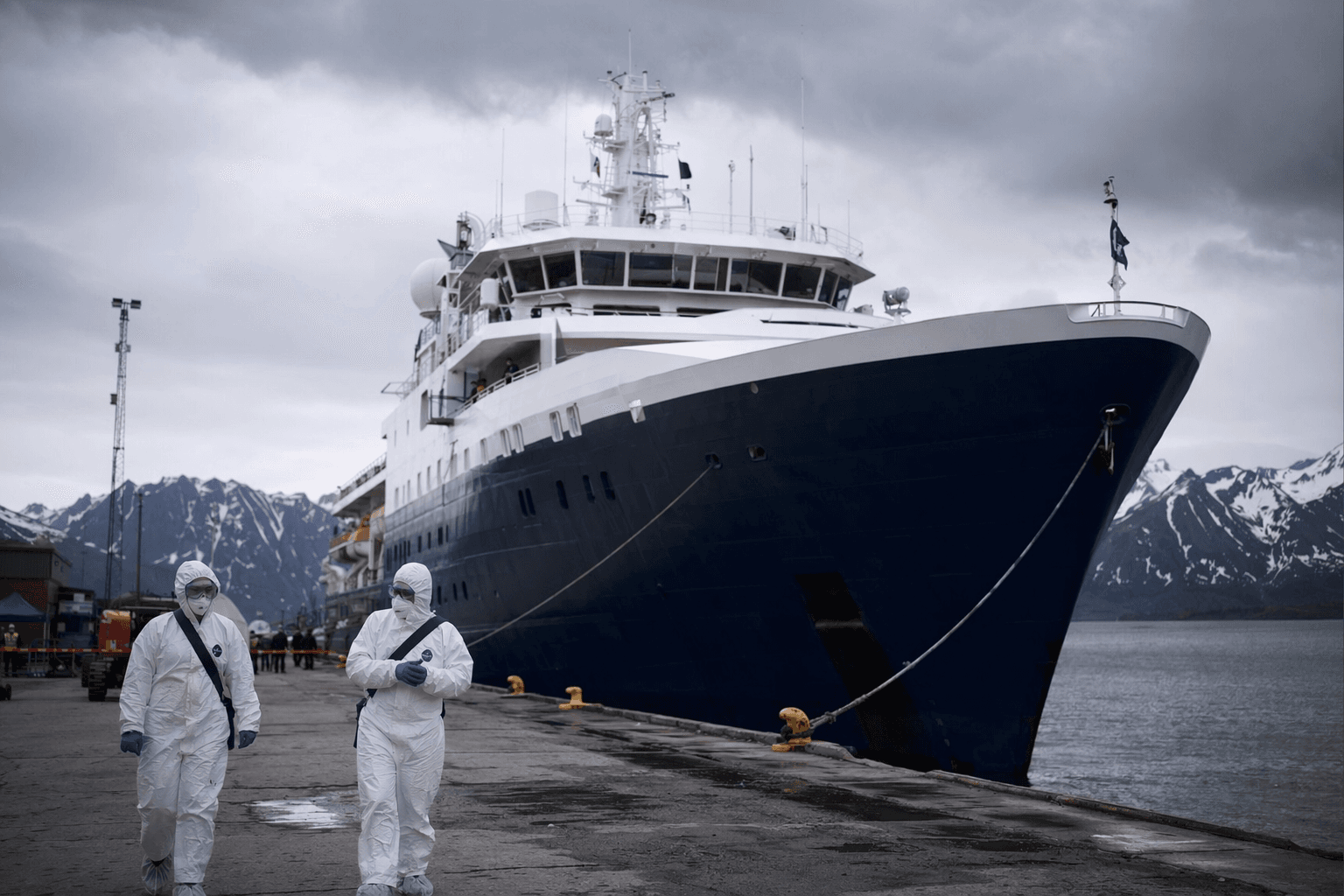 Suspected hantavirus outbreak on cruise ship leaves three dead, six ill