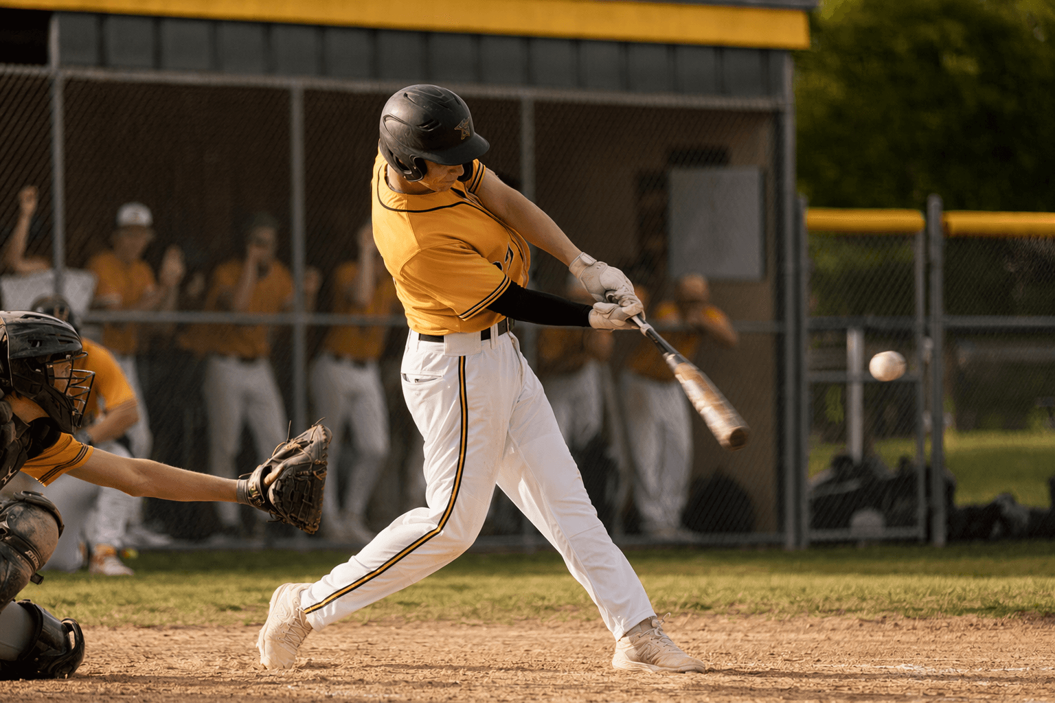 Griffin ties Perham hits record as Yellowjackets sweep Park Rapids