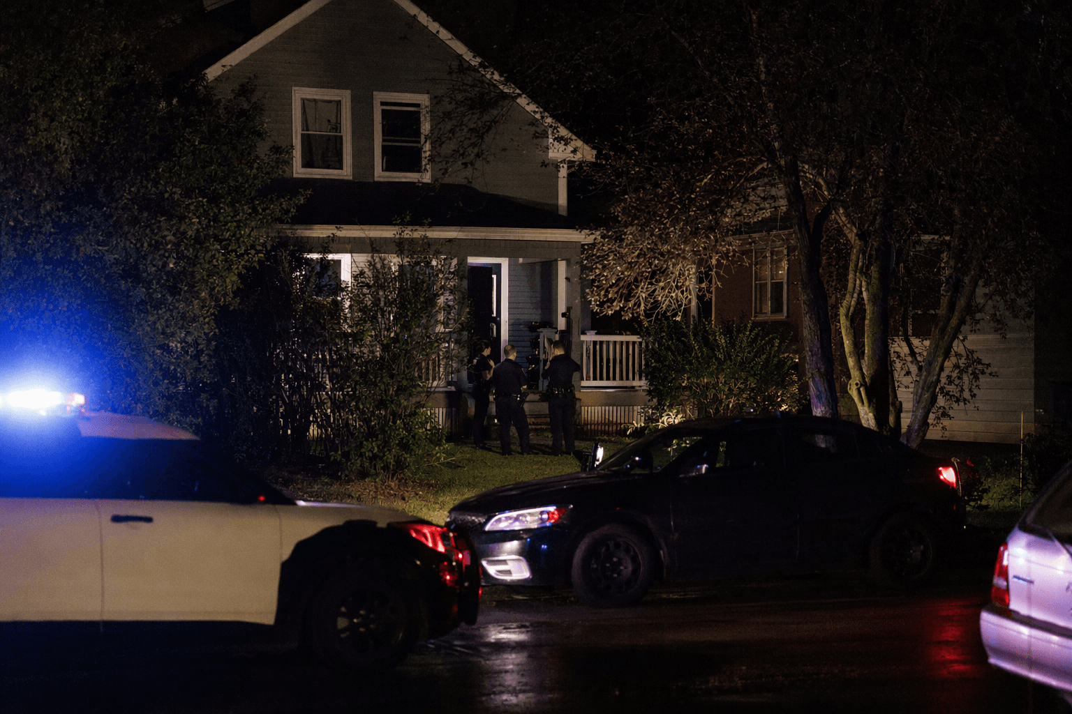 Garner stabbing injures man, police arrest one after home fight