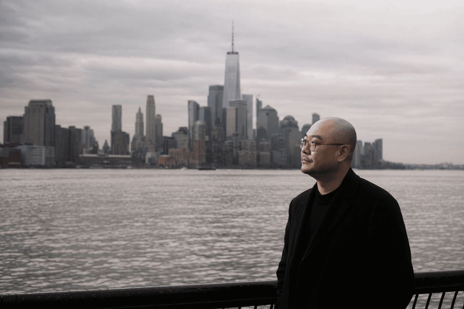 Chinese Comic Chizi Finds Exile’s Freedom Comes With New Limits