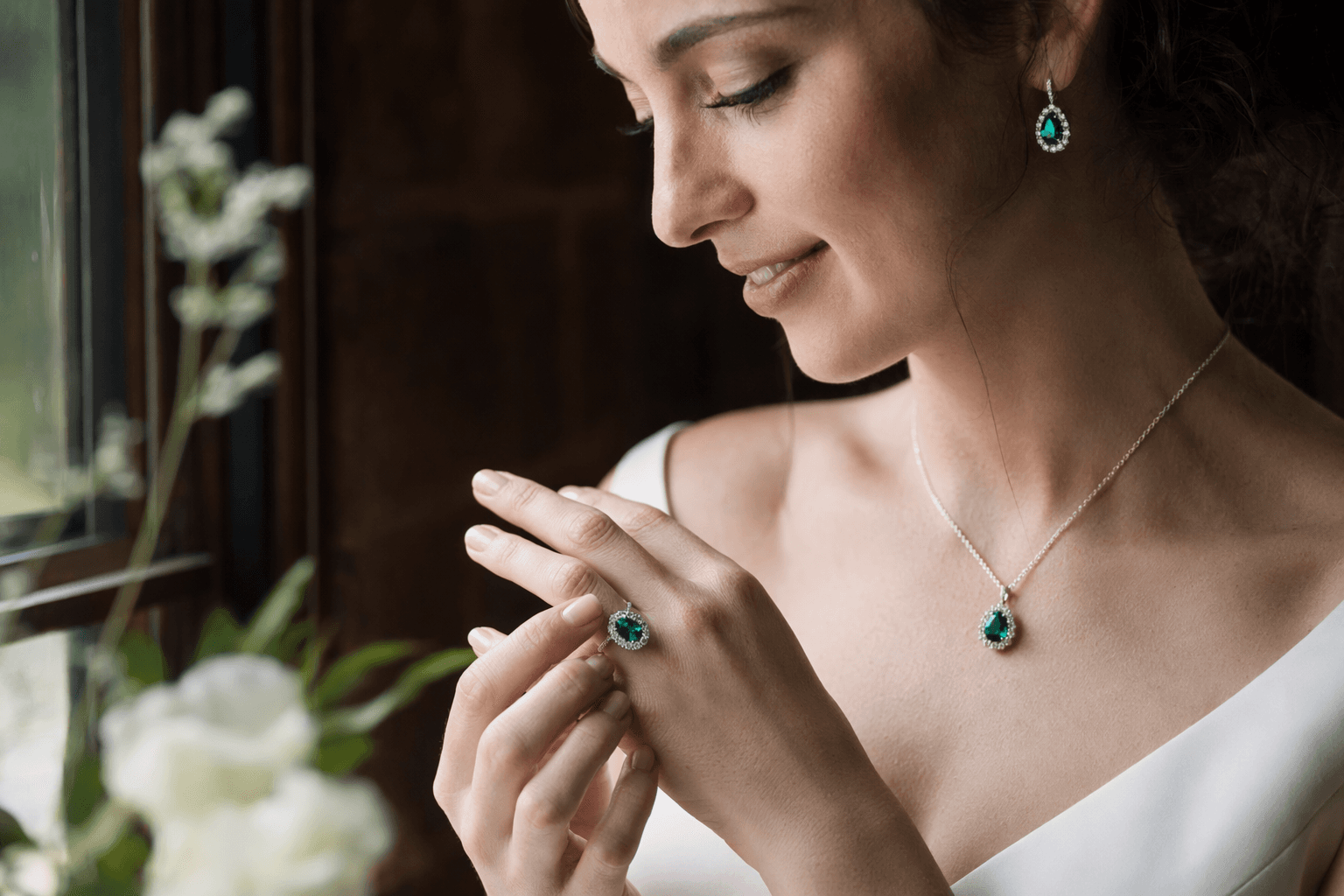 Emerald Birthstone Jewelry for May Brides, Anniversaries, and Everyday Wear