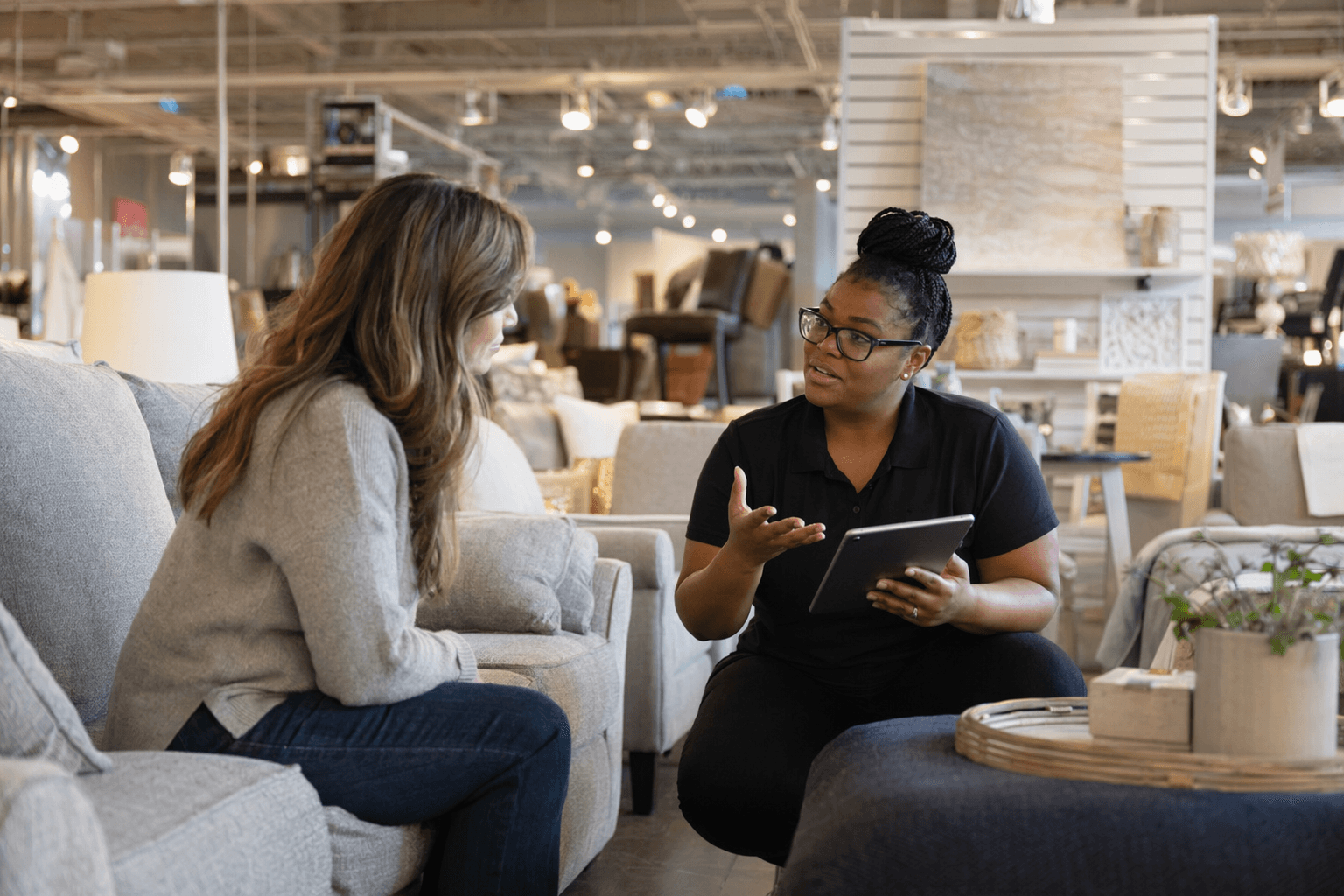 Retail hiring picks up, Big Lots expands openings across stores, support centers