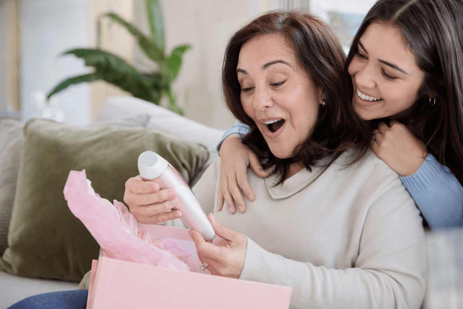 Mother’s Day spending hits record, beauty tech emerges as top gift choice