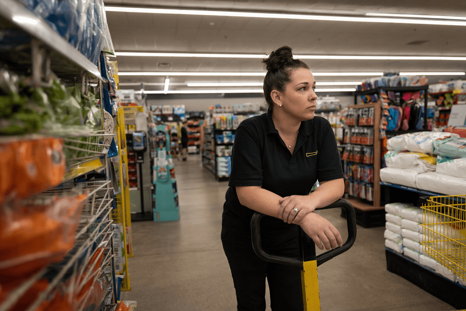 May Day rallies spotlight Dollar General workers’ pay and scheduling pressures
