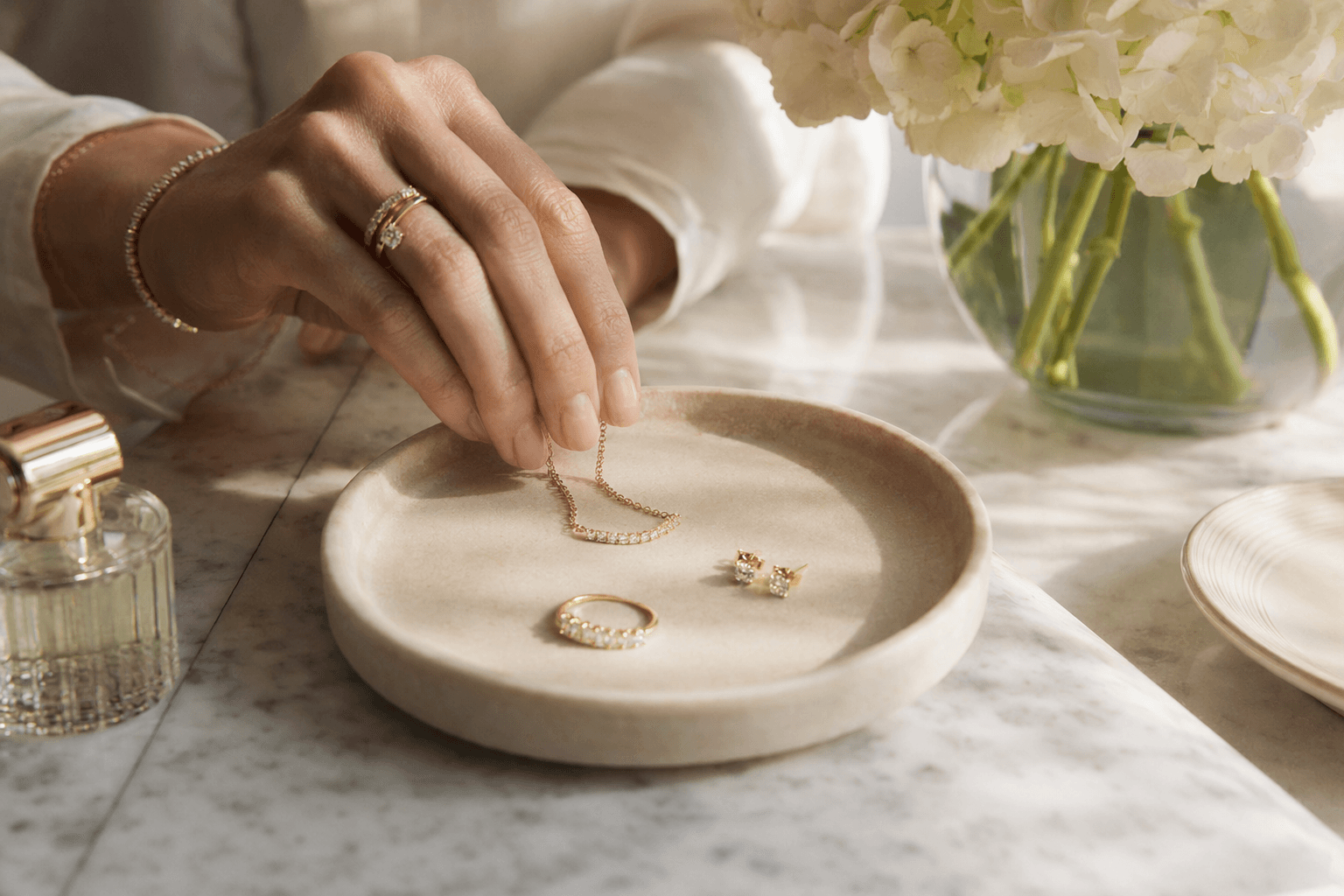 Minimalist Mother’s Day Jewelry Gifts, Meaningful Pieces for Everyday Wear
