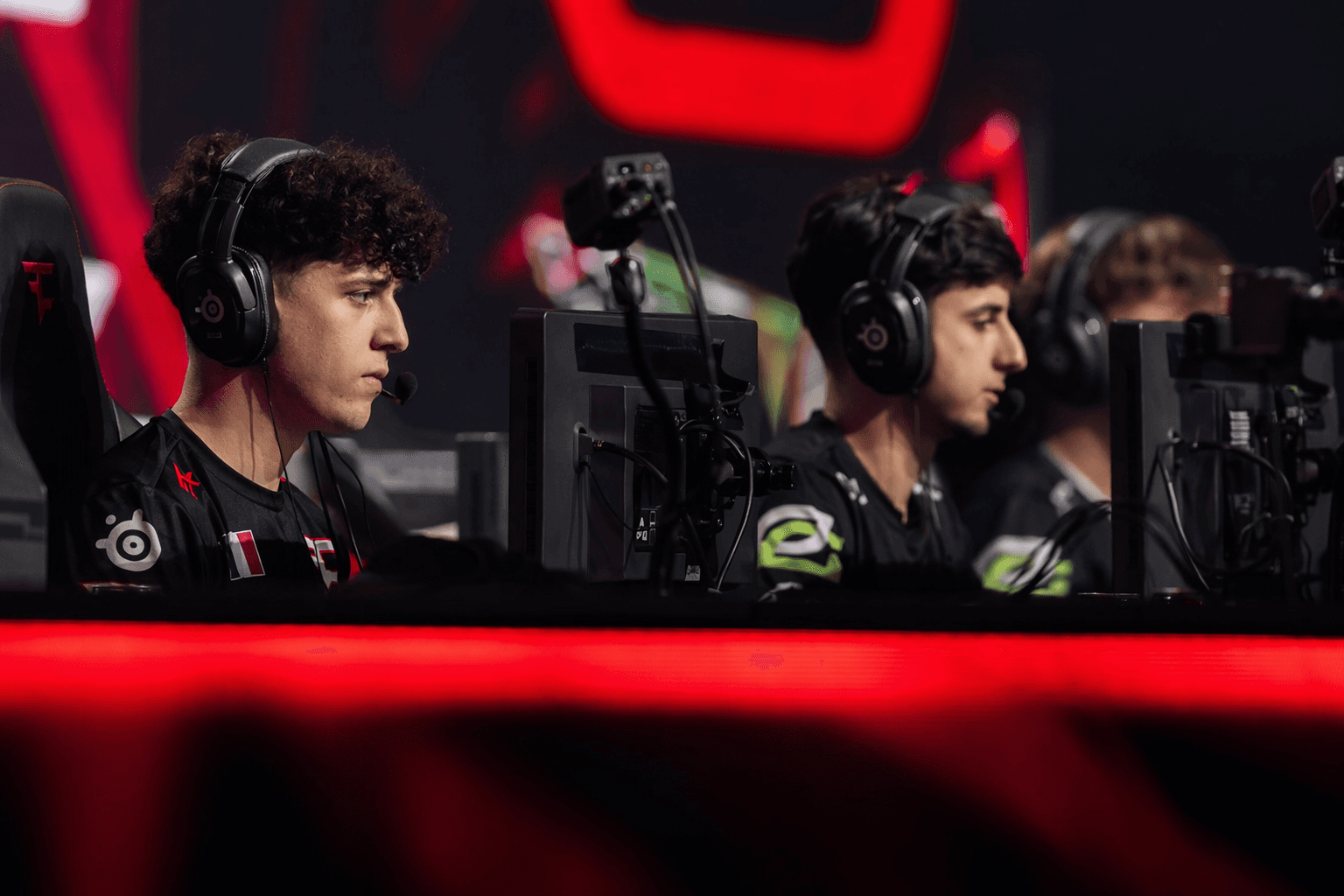 CDL spotlights FaZe Vegas vs. OpTic Texas in top-seed showdown this Saturday
