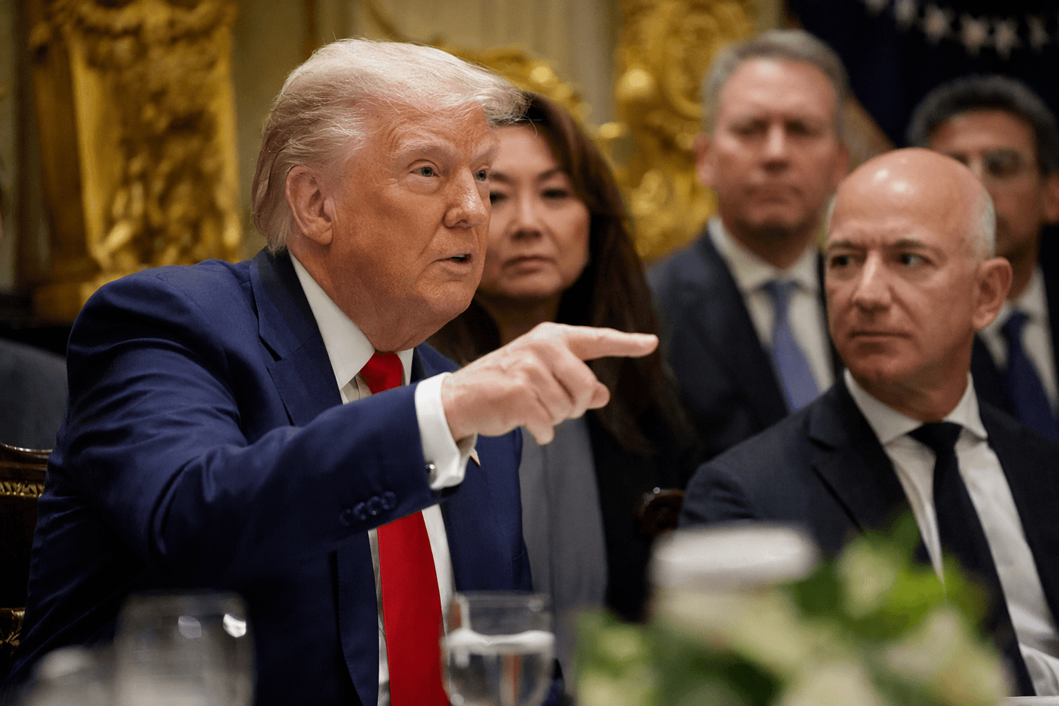 Trump invites top U.S. executives to join China trip, seek deals
