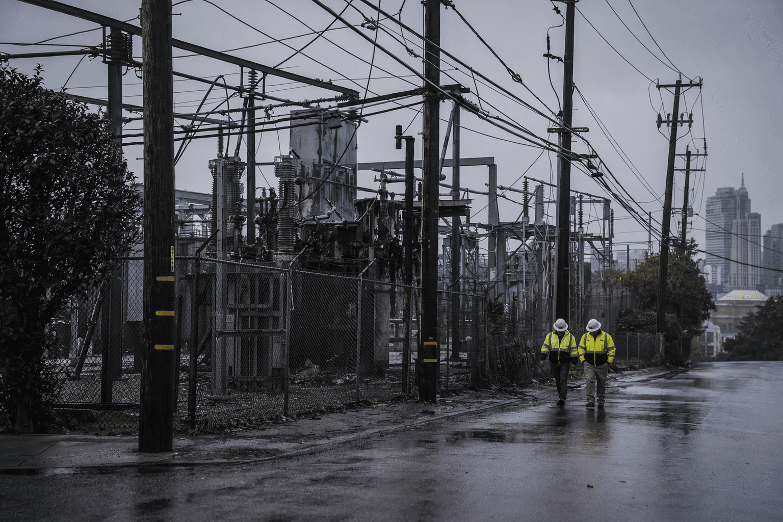 Report says PG&E saw warning signs before San Francisco blackout