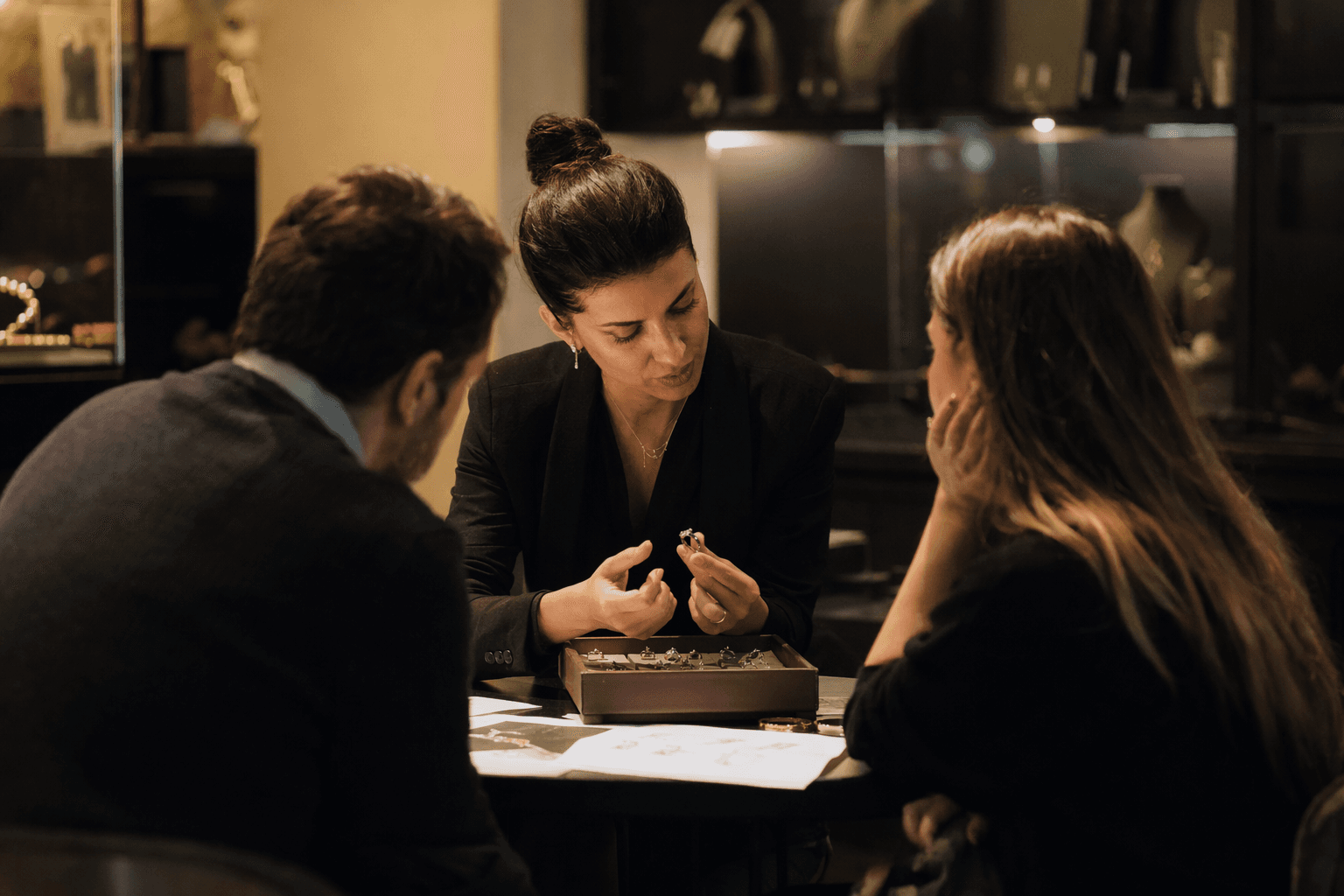 Should Jewelers Charge for Unsold Consultations Amid Rising Gold Prices?