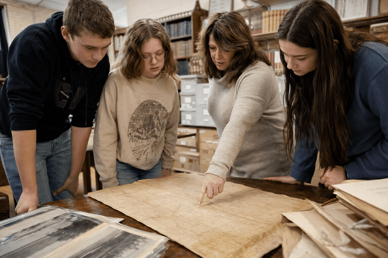 West Holmes History Club expands activities beyond the classroom