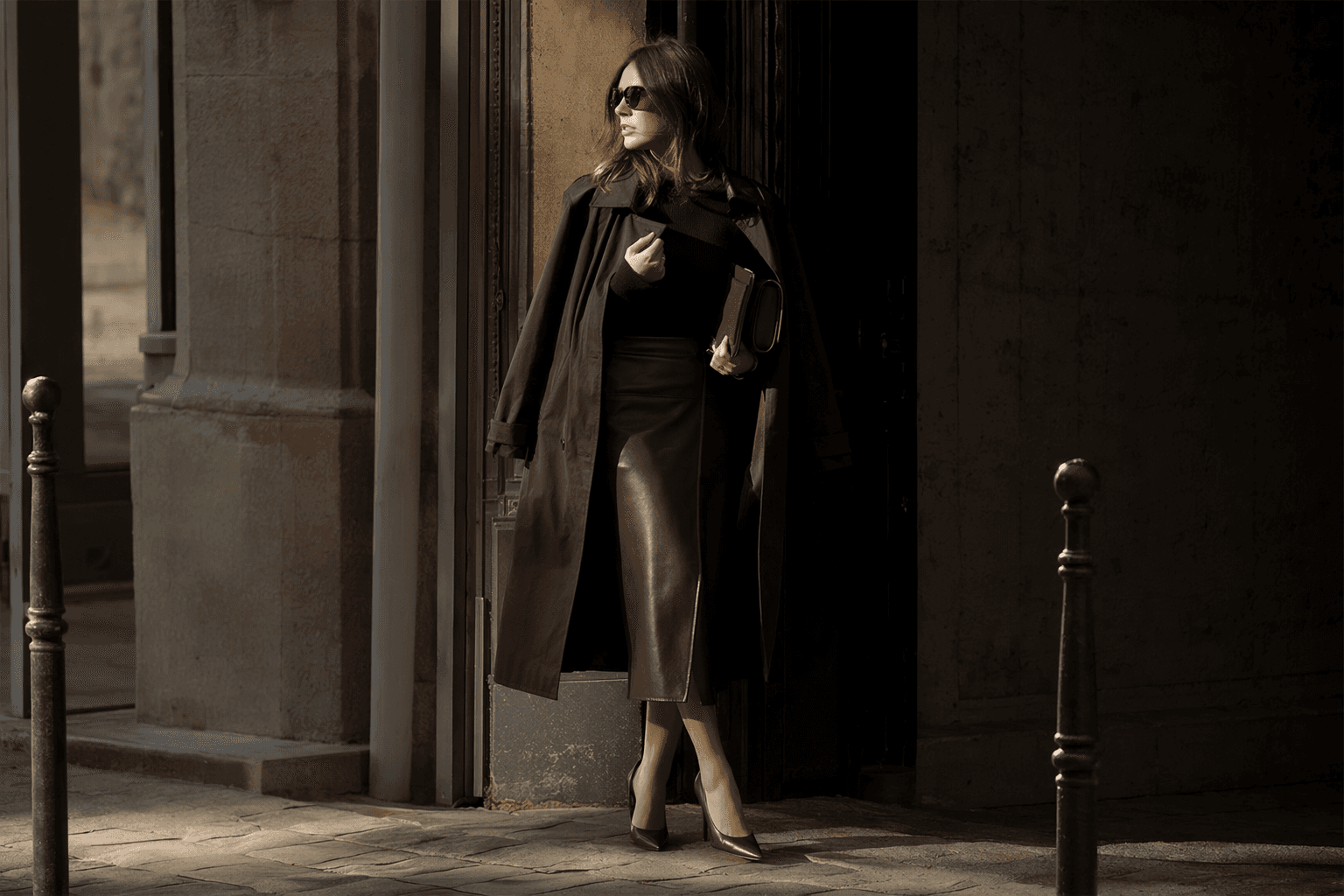 Pointed-Toe Shoes Lengthen Legs, a Petite Style Staple with History