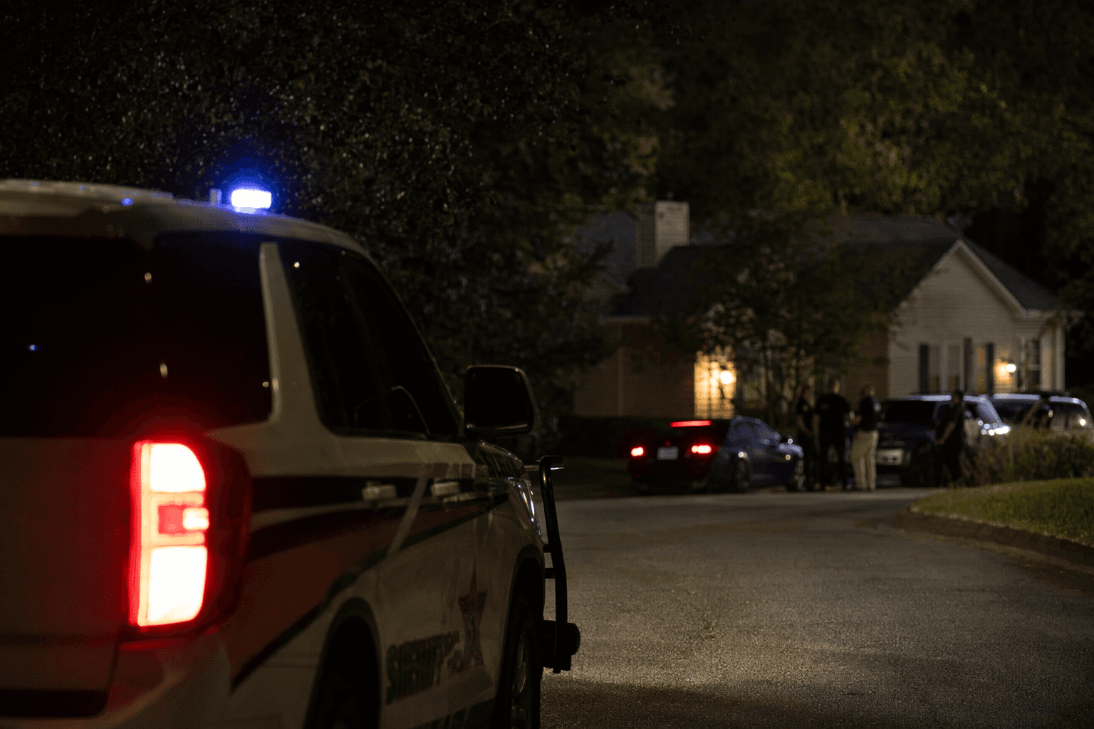 Deputies investigate overnight stabbing in Zebulon-area neighborhood, no arrests made