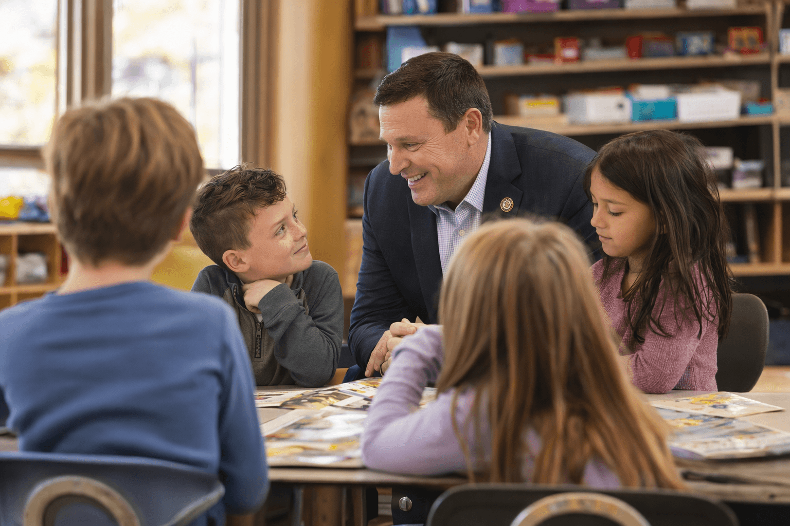 Messmer visits Holland Elementary, highlights students as Dubois County’s future