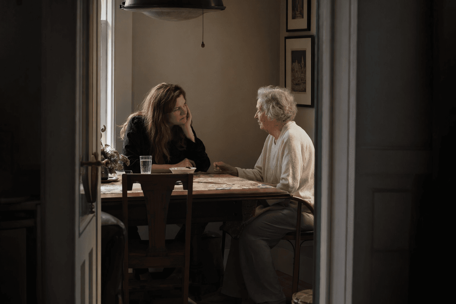 Molly Jong-Fast Faces Her Mother's Dementia, and a Family Without Easy Healing