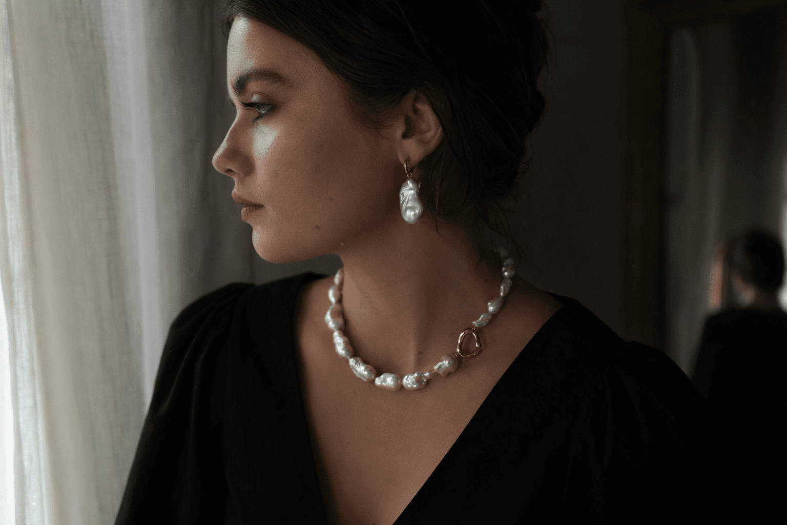 Baroque Pearls Lead 2026 Shift Toward Sculptural Wearable Art