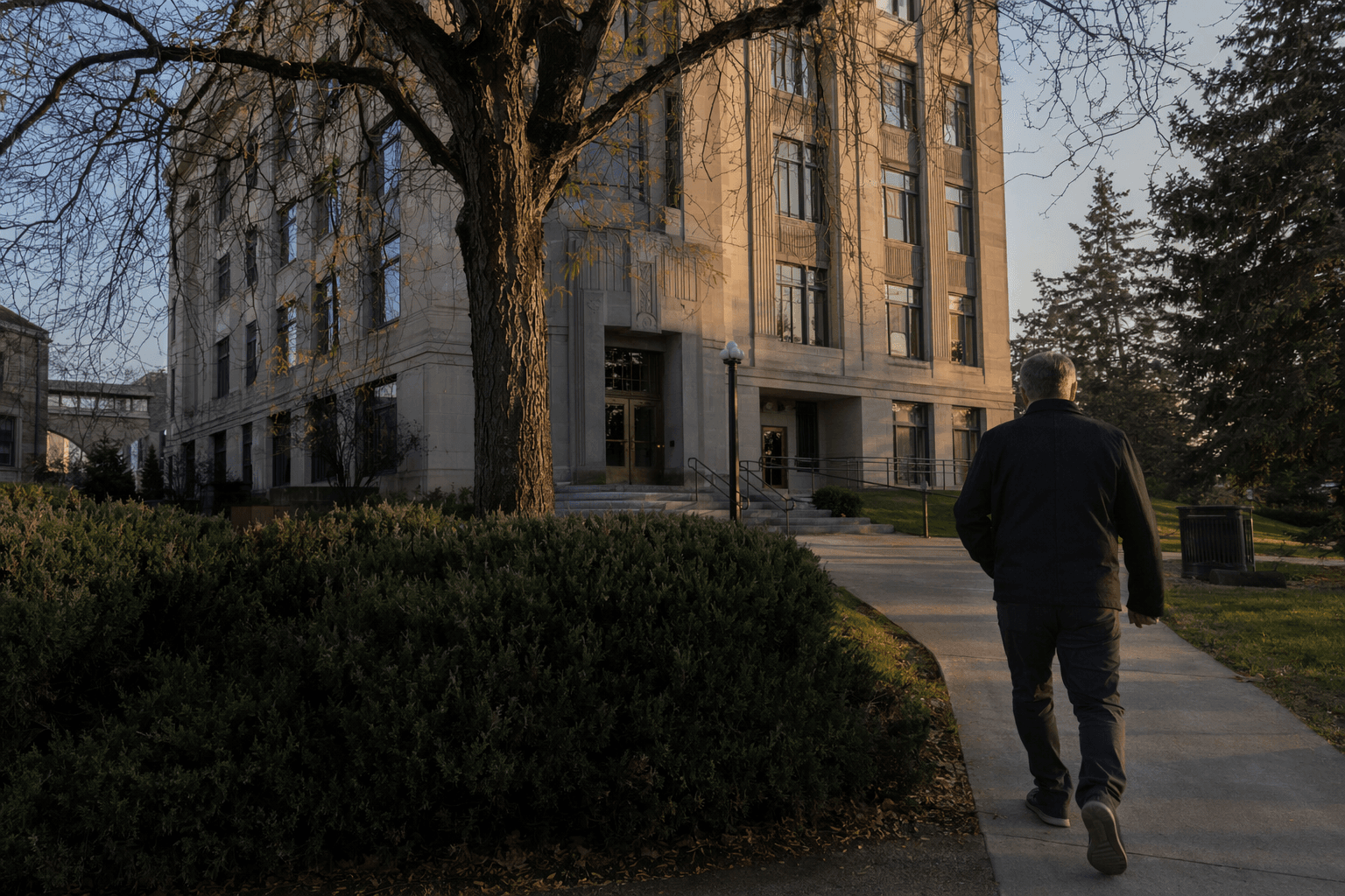 Eight candidates vie for three Lane County commissioner seats