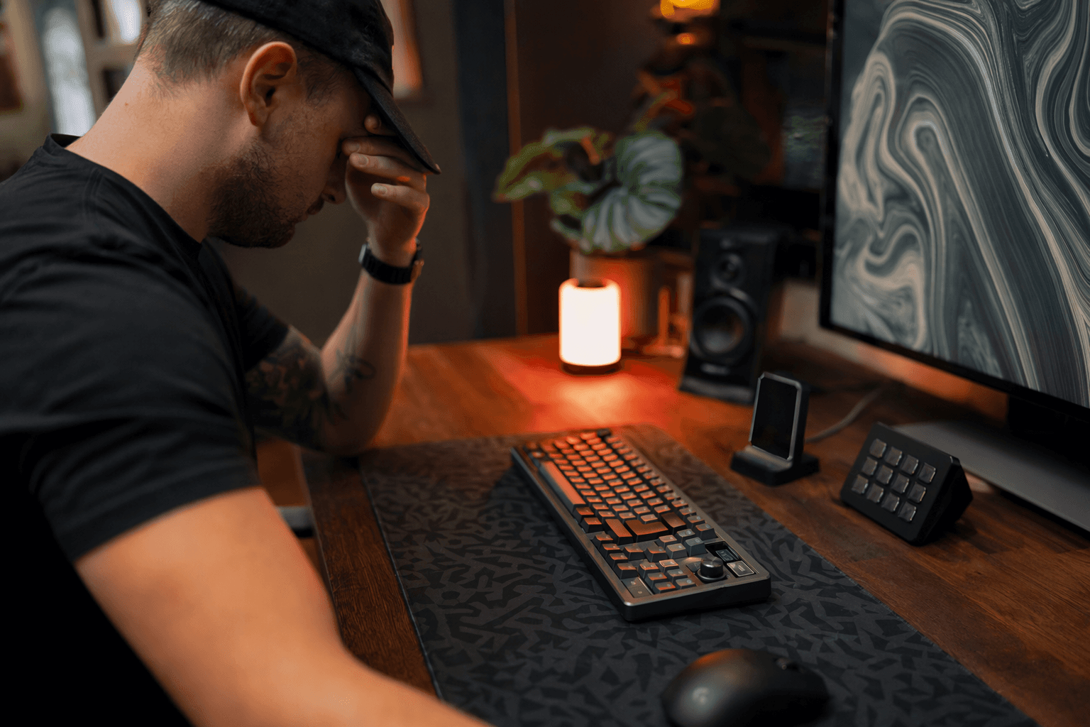 Corsair Vanguard Air 99 Wireless packs features, but price sparks backlash