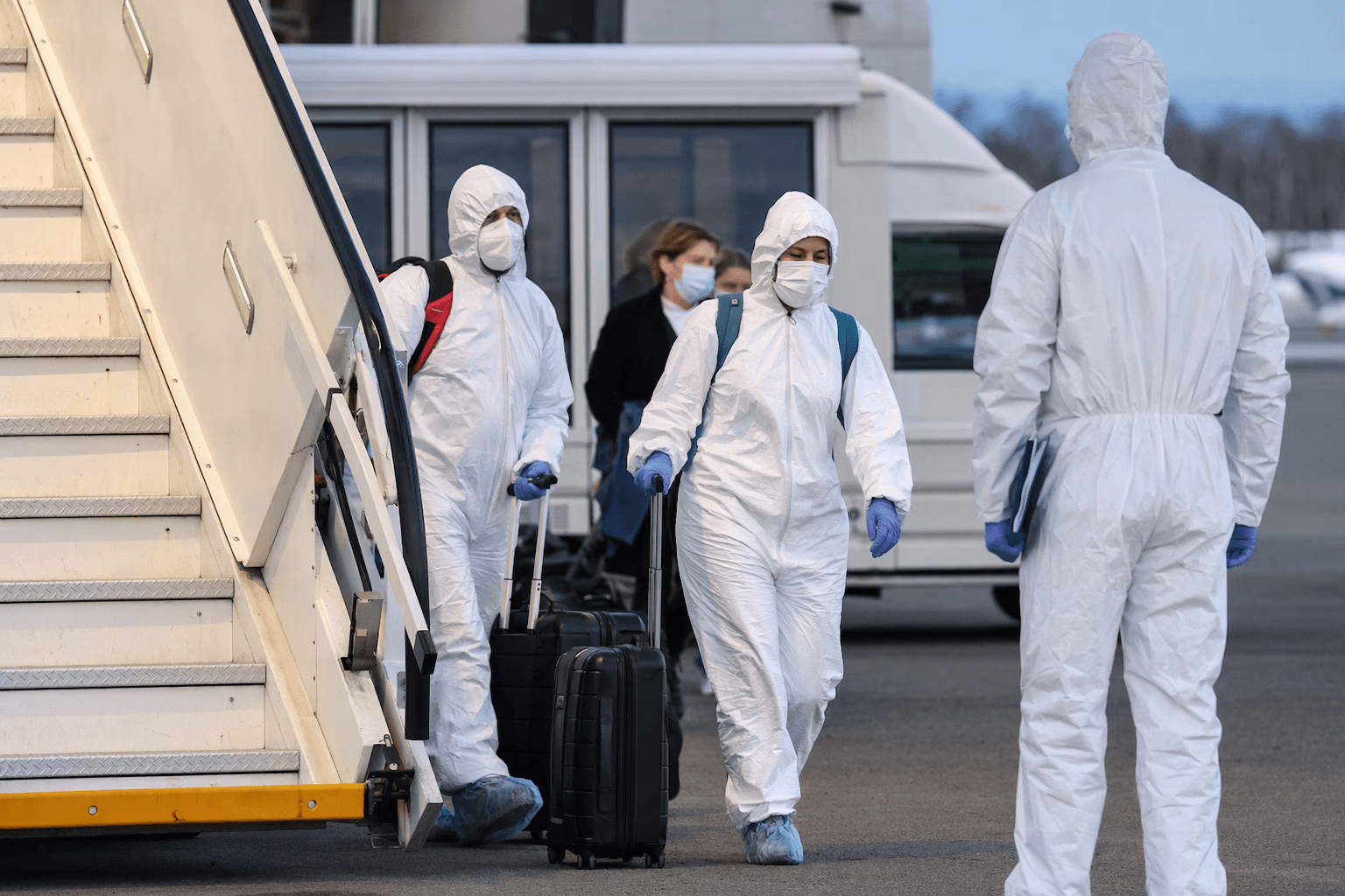 France Quarantines Five MV Hondius Passengers After Hantavirus Symptom Case