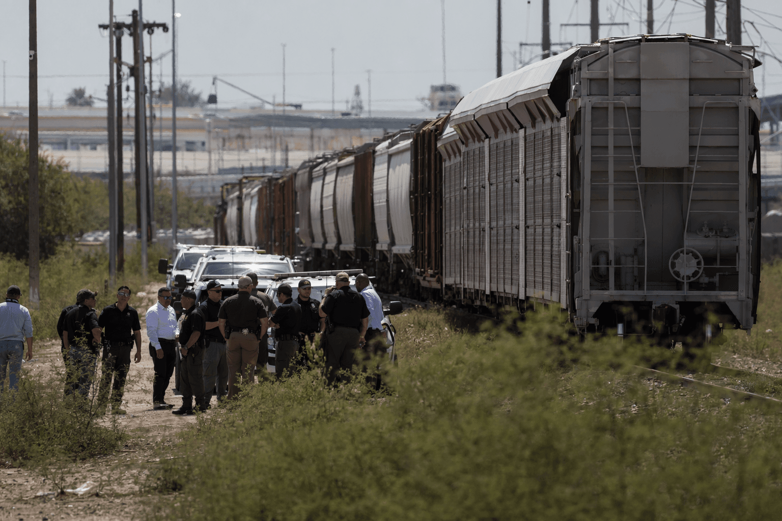 Six bodies found in Union Pacific railcar in Laredo heat