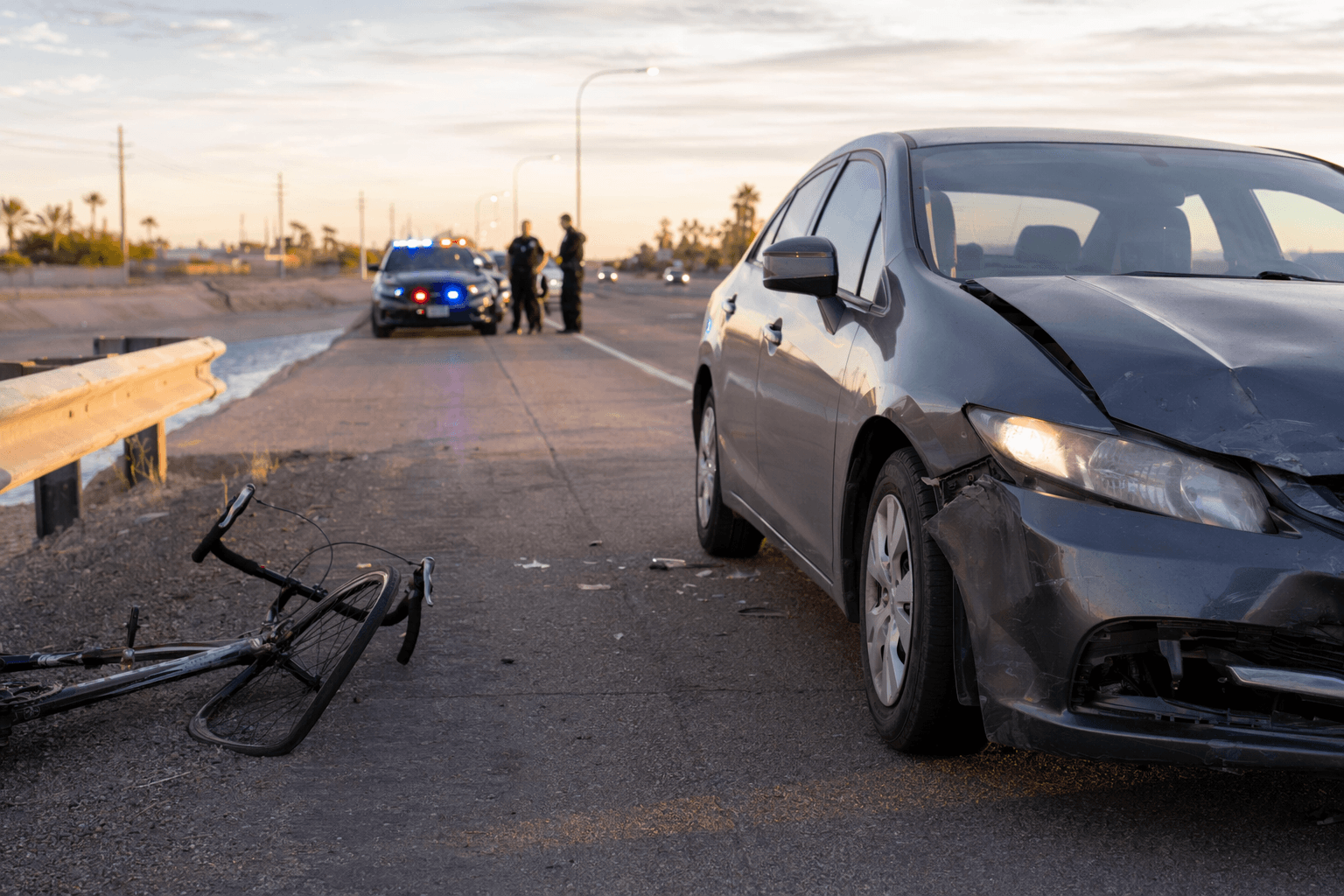 Bicyclist injured in Avenue C crash, Yuma police investigate path into car
