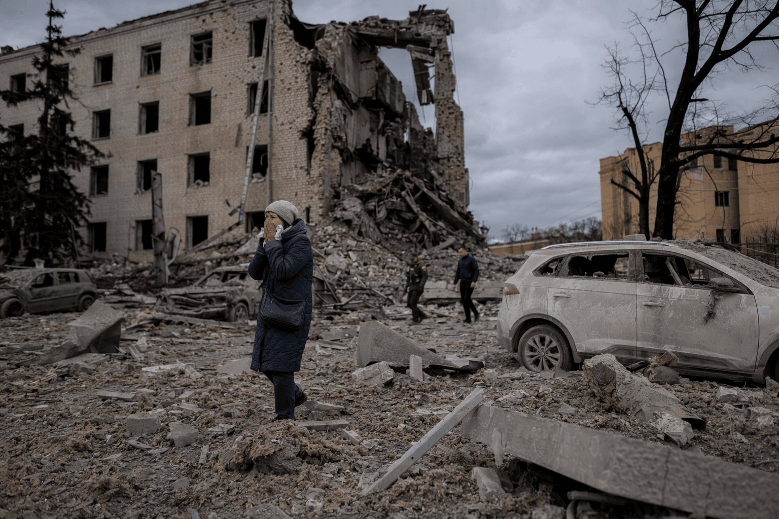 Russia, Ukraine trade ceasefire accusations as Trump truce expires
