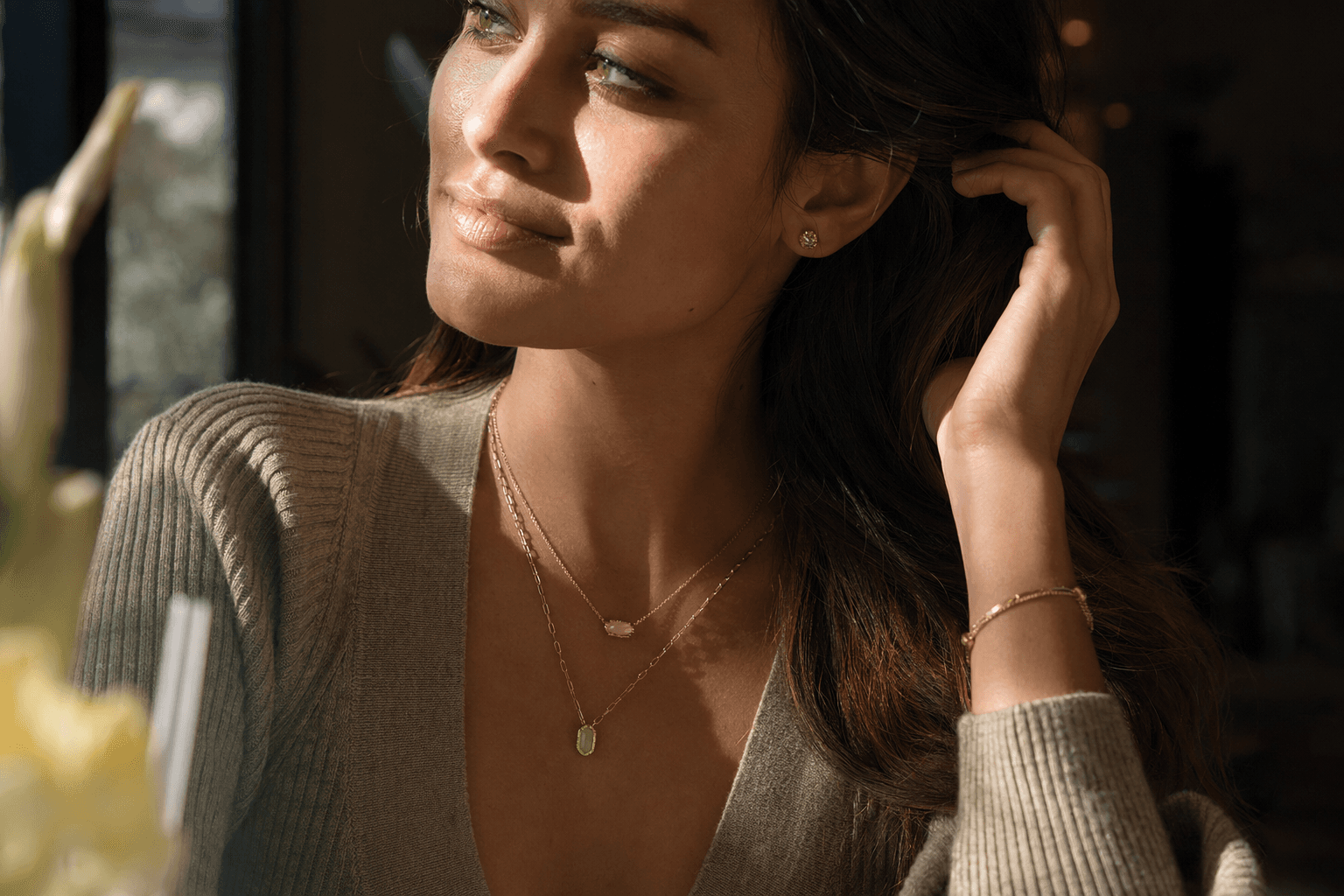 Kendra Scott’s $25 Cory pendant necklace brings easy layering and giftable shine