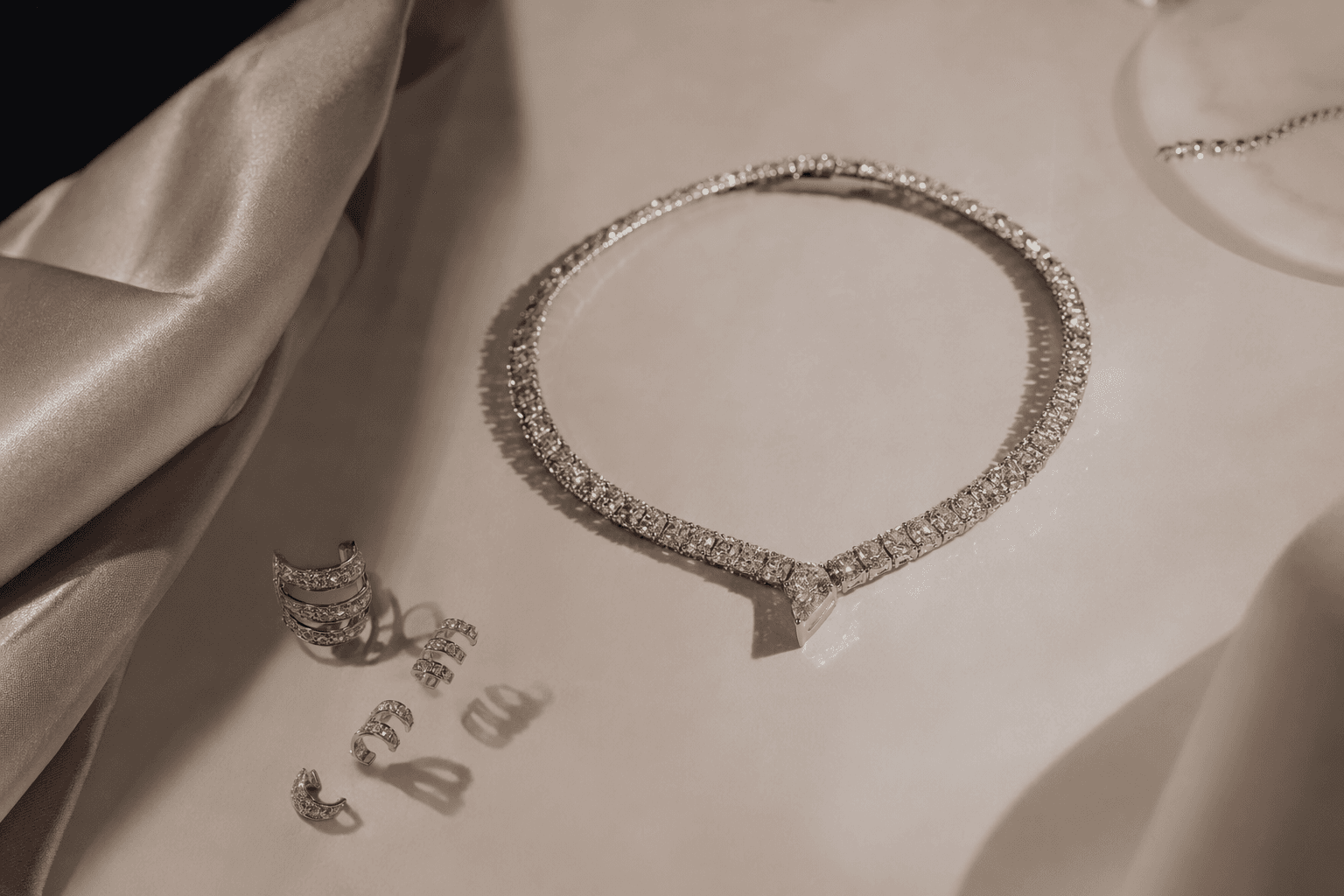 Met Gala 2026, Minimalist diamond jewelry shines on fashion-art red carpet