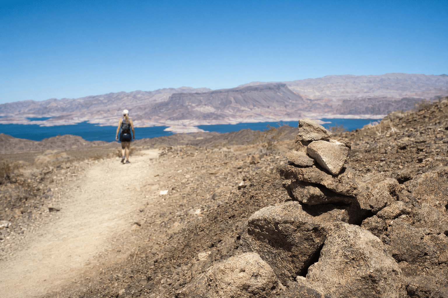 Lake Mead closes strenuous trails as extreme heat arrives early