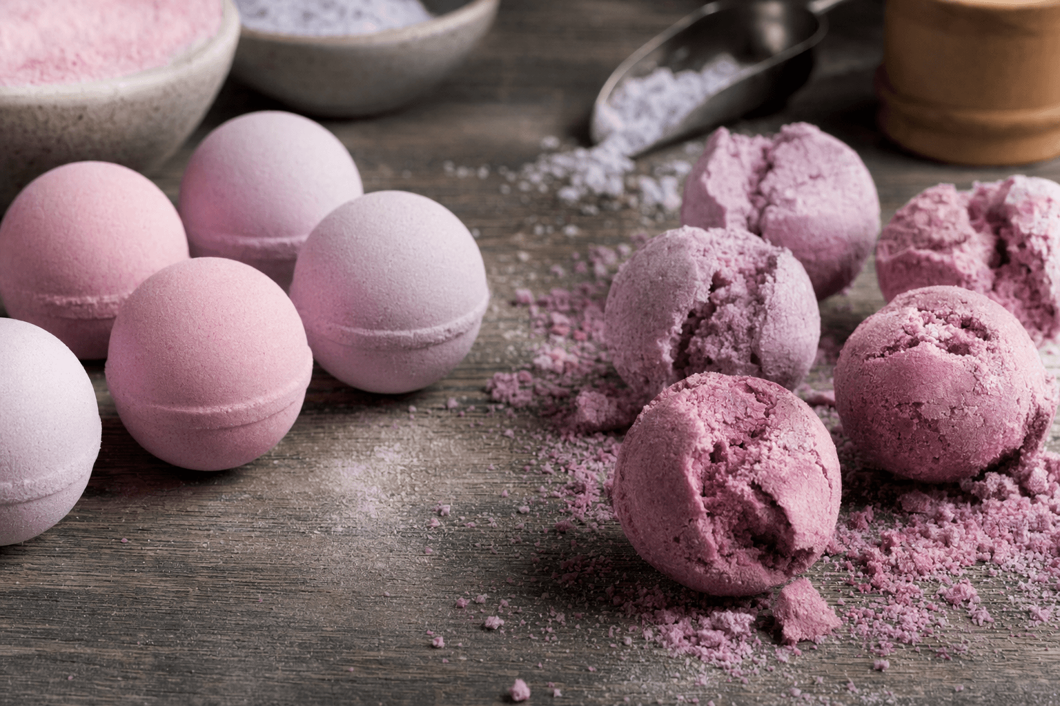 Craftiful Fragrance Oils explains what makes bath bomb batches succeed or fail