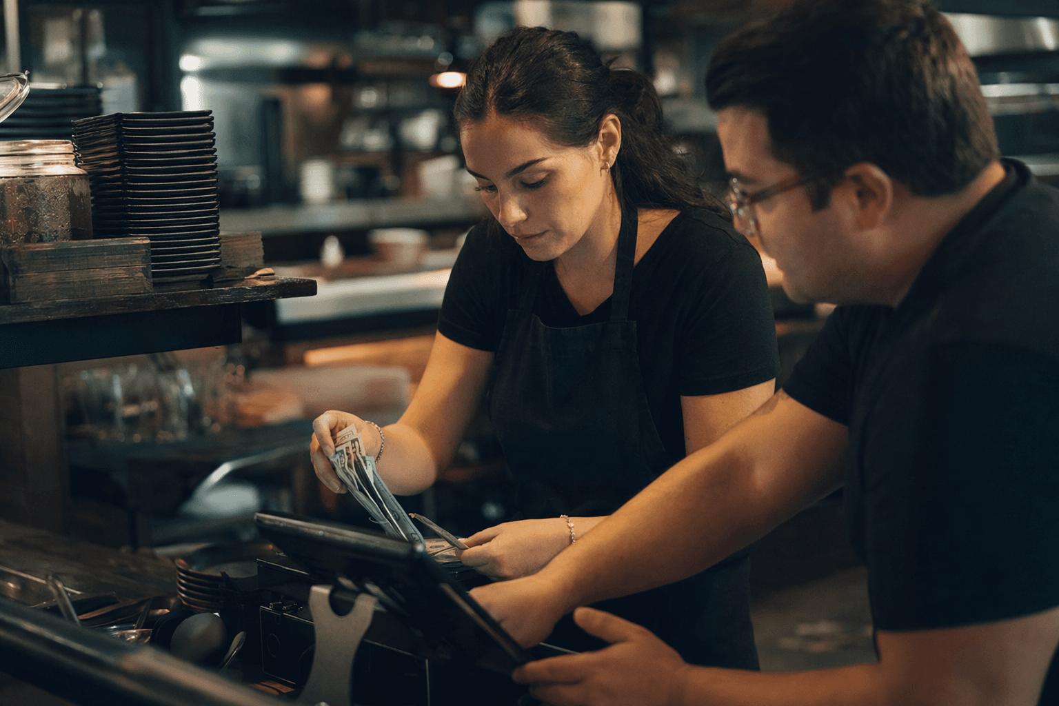 IRS tip credit explains why restaurant workers should report tips accurately