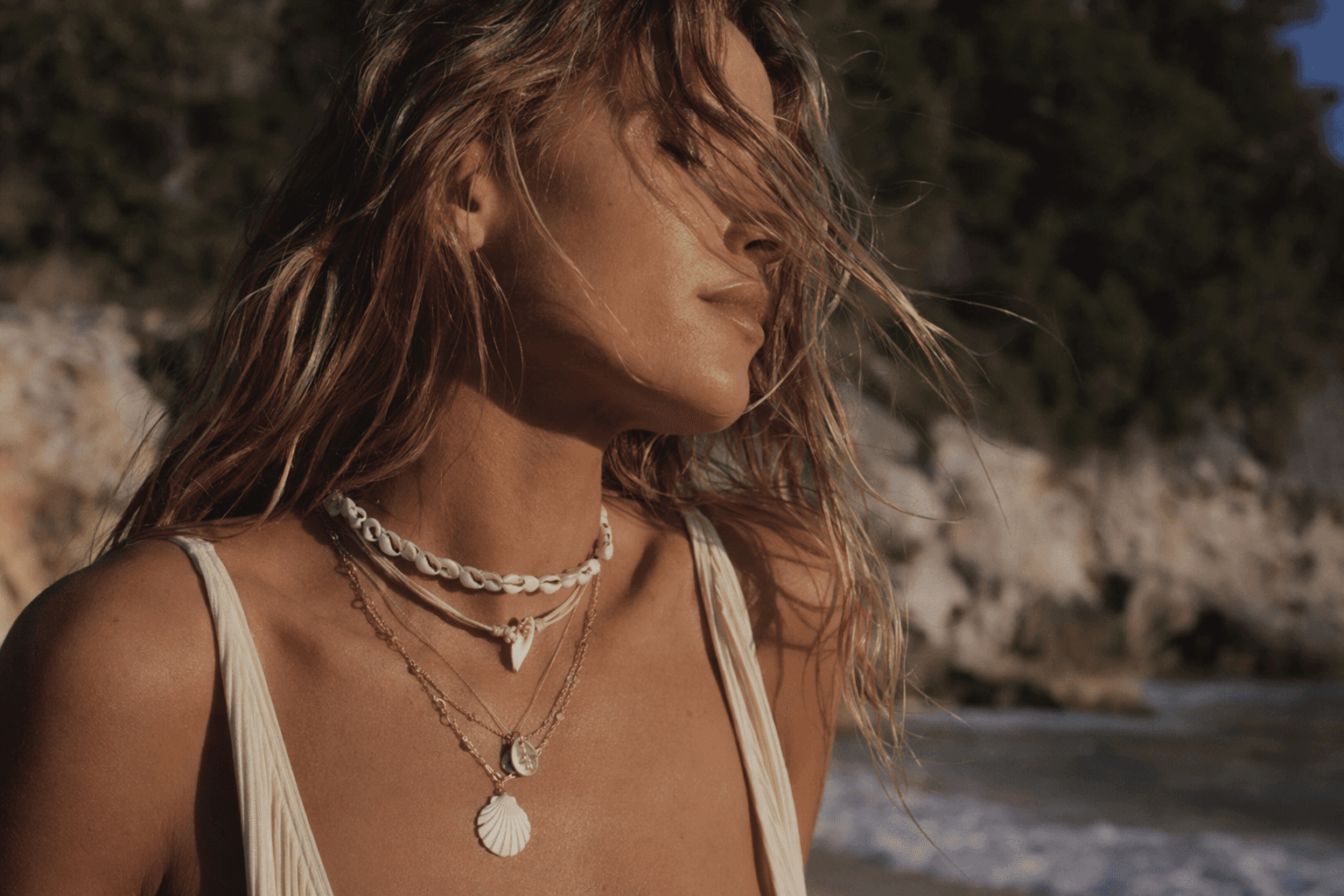 Shell Jewelry Returns, Layered Looks Lead Warm-Weather Styling Update