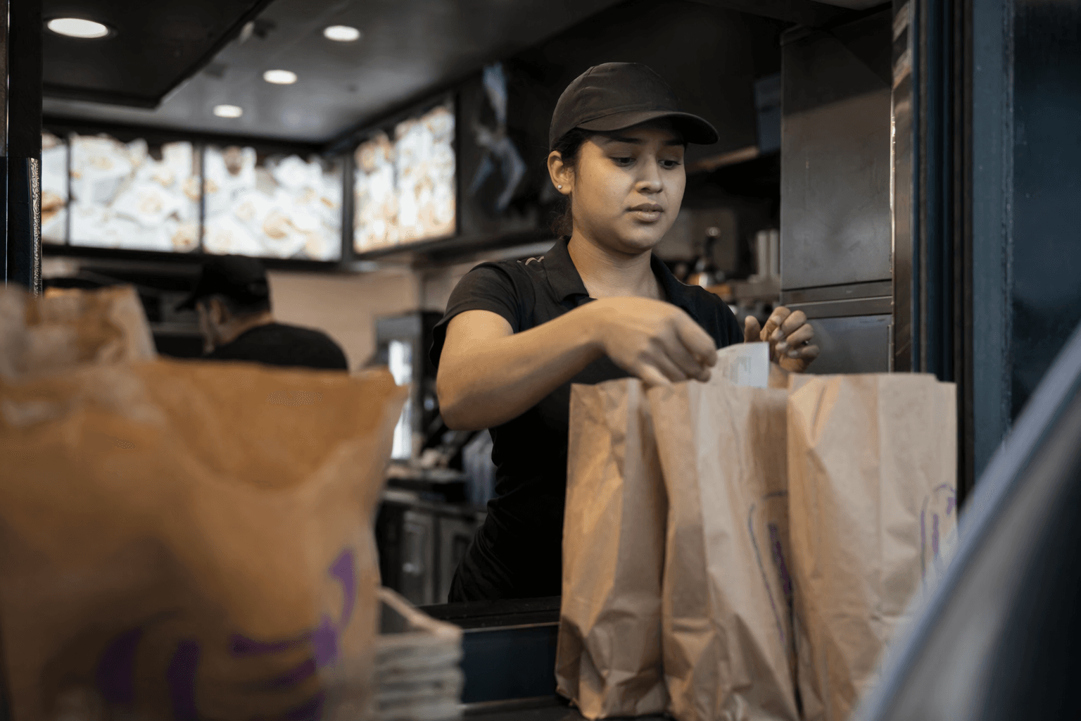 Restaurant operators push for lower swipe fees, delivery commission reform in 2026