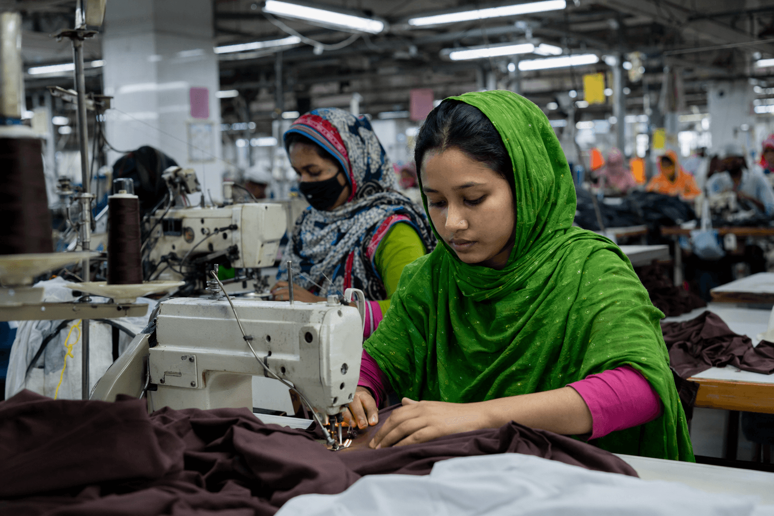 Bangladesh apparel makers urge brands to fund EU passport shift