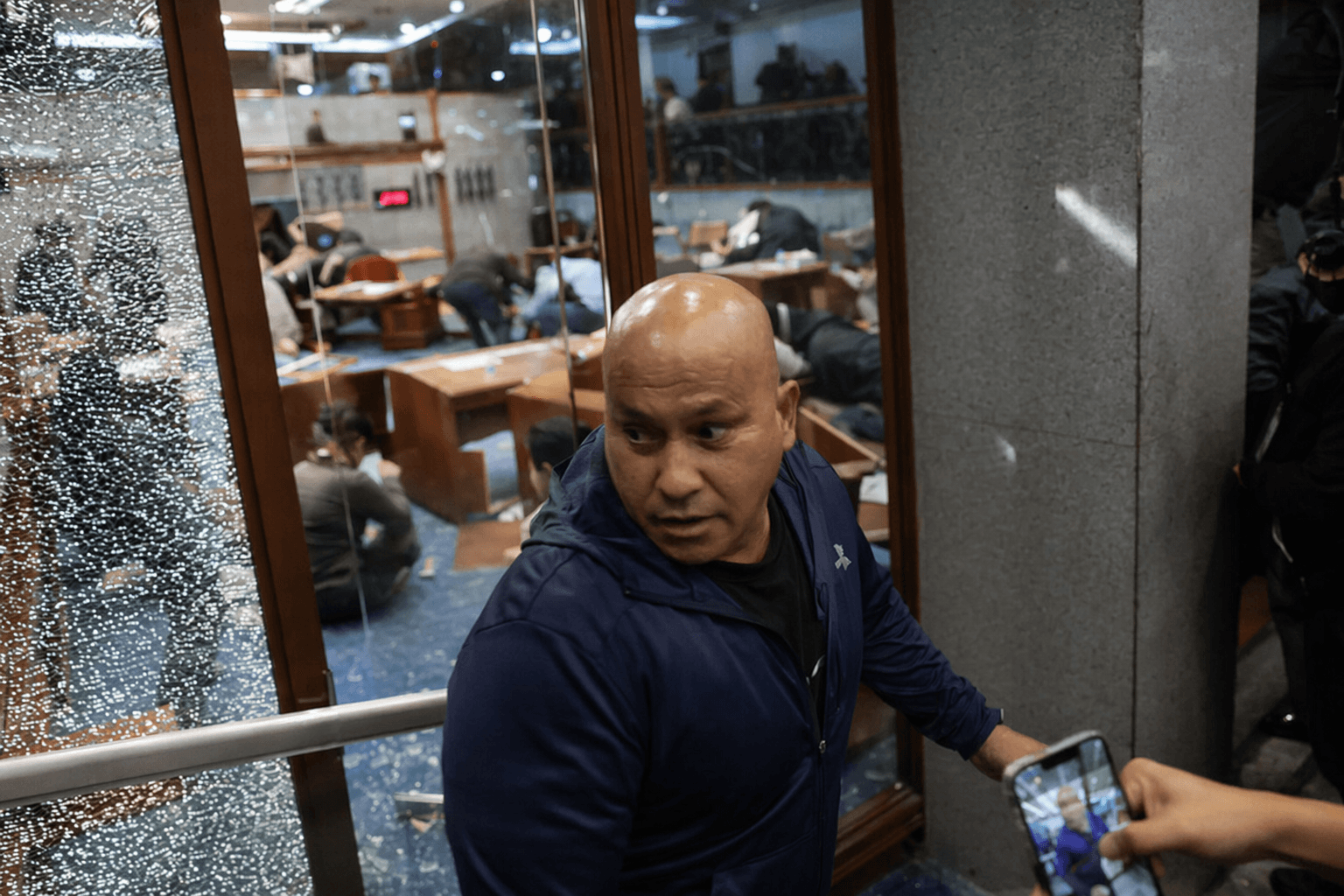 Philippine police probe whether Senate gunfire helped Bato dela Rosa flee