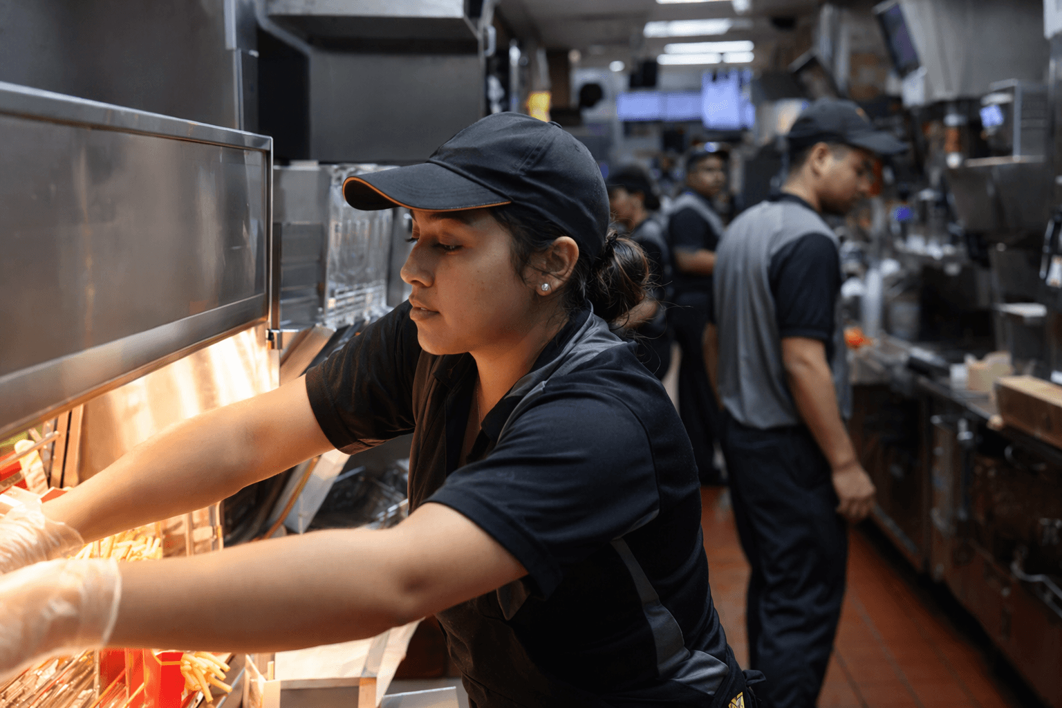 DOL wage table shows McDonald’s workers where pay is higher, overtime rules apply