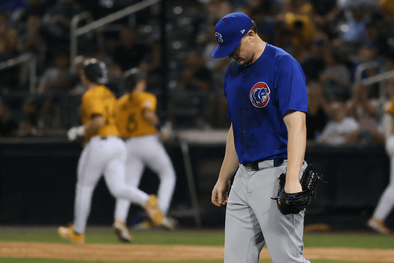 Iowa drops fourth straight, falls 6-4 to Nashville
