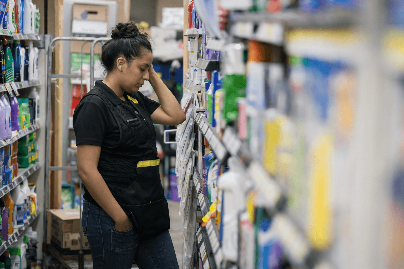 Dollar General workers see pay lose ground as inflation outpaces wages
