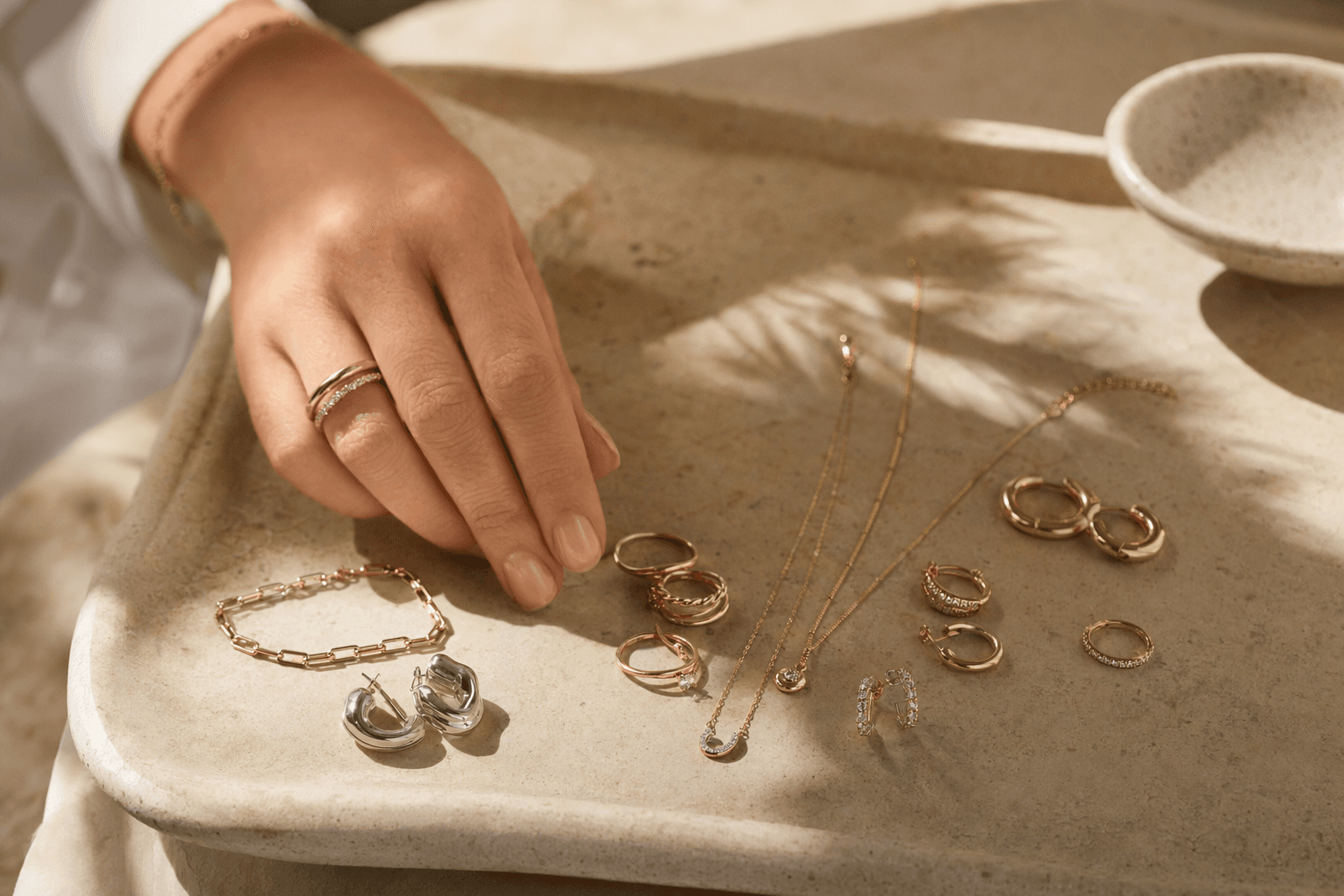 JCK spotlights Gold and Smoke, Ana Luisa and Wyld Box for everyday jewelry