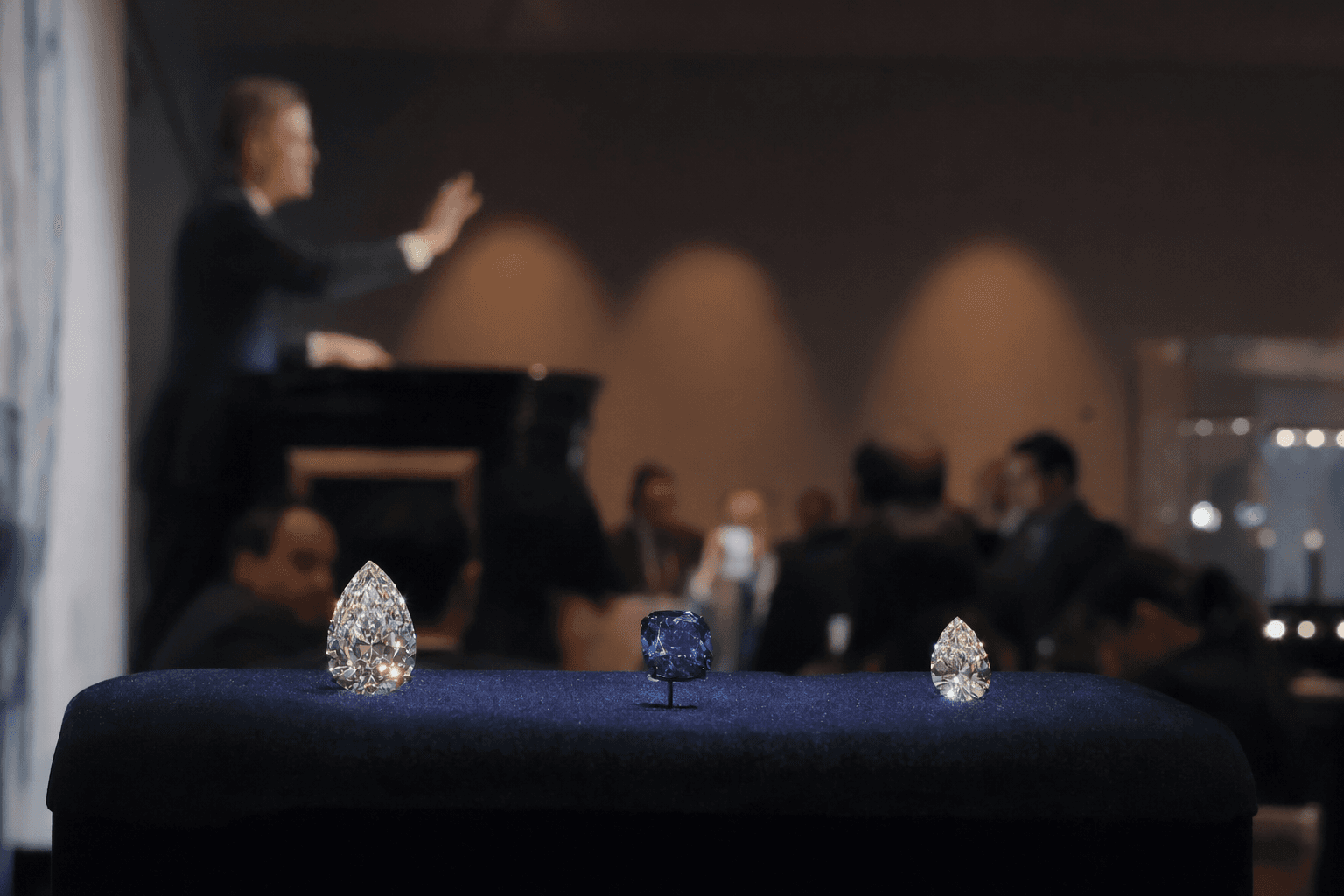 White diamonds lead Sotheby’s Geneva sale as vivid blue goes unsold