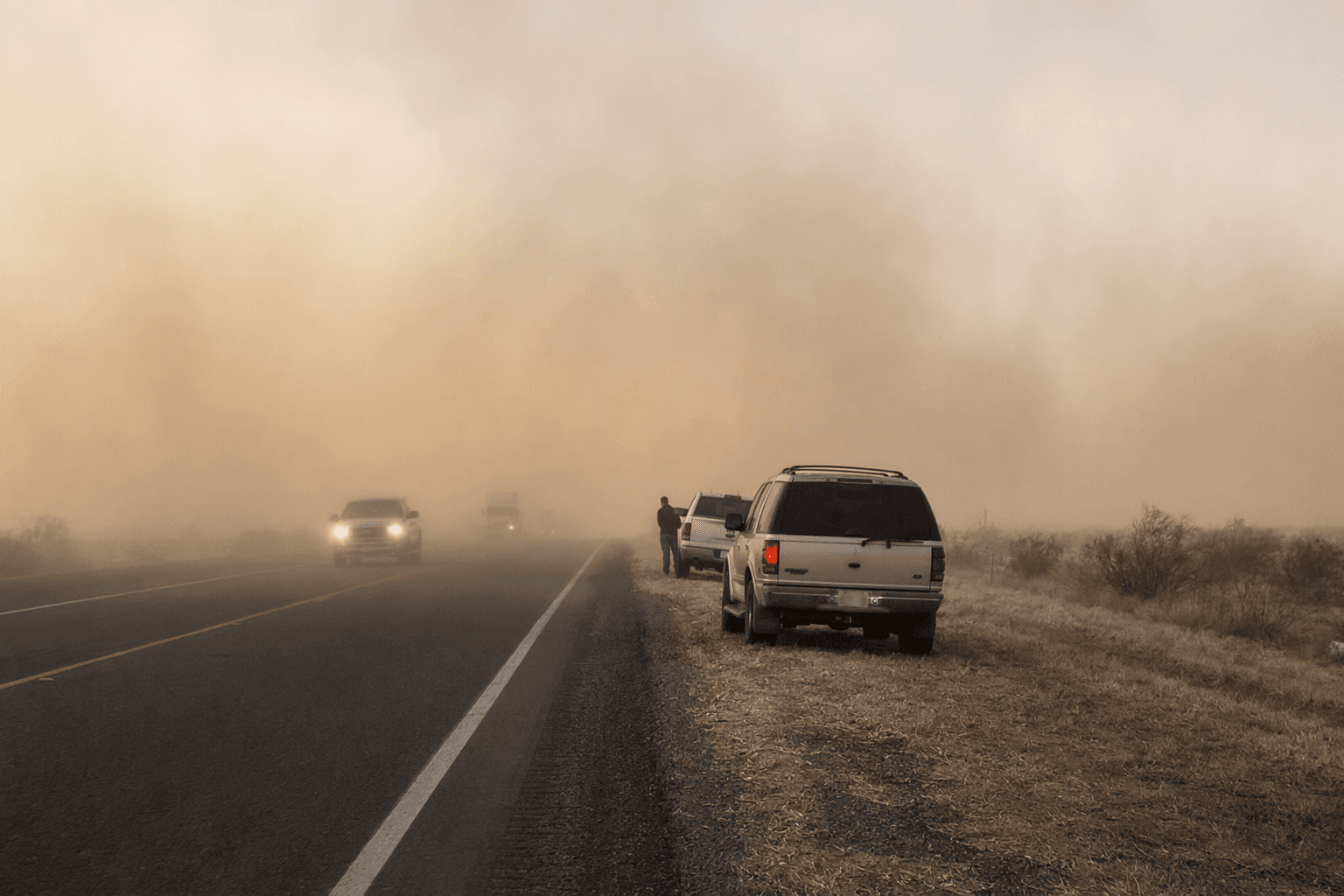 Dust storm warning in Hidalgo County threatens I-10 travel near Lordsburg