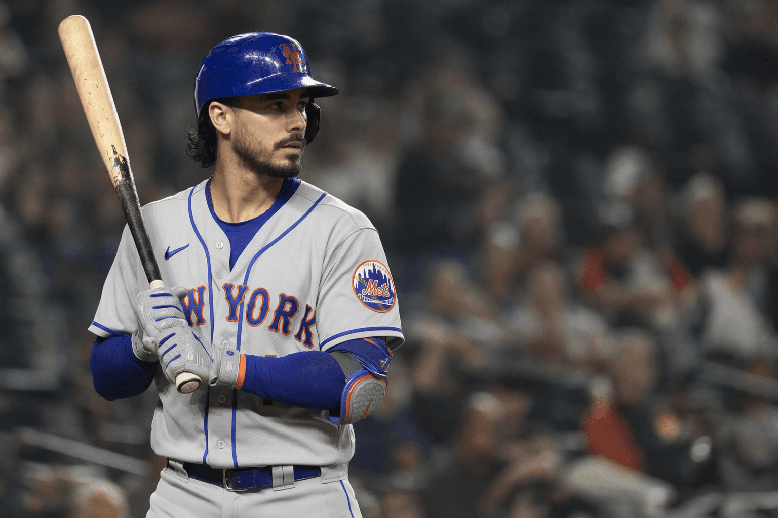 Mets outright Andy Ibanez to Syracuse after clearing waivers