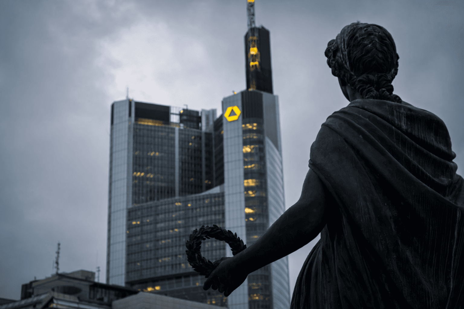 Commerzbank rejects UniCredit takeover offer, escalating banking battle