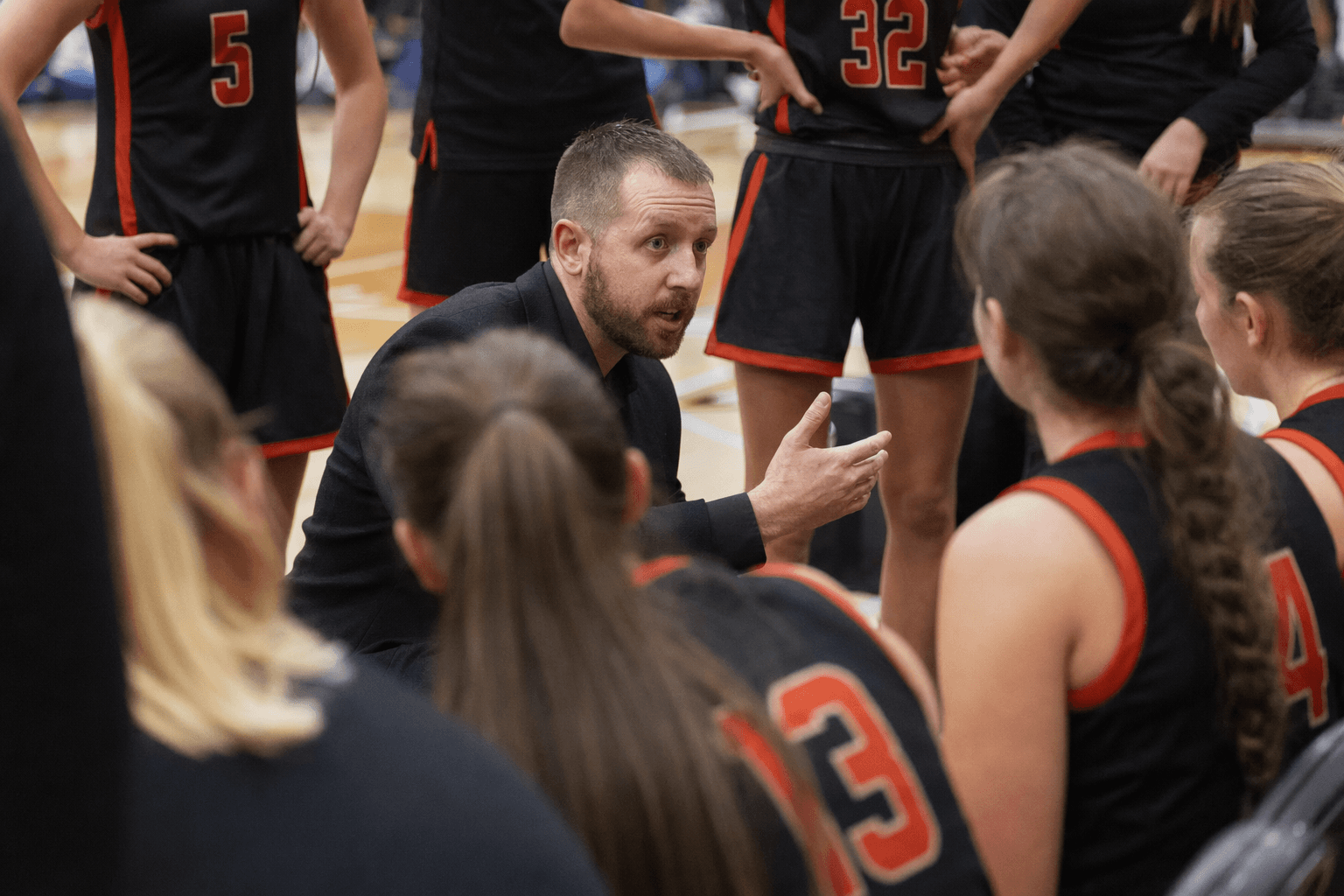 Warsaw to hire Fairfield's Kyle Hartman as girls basketball coach