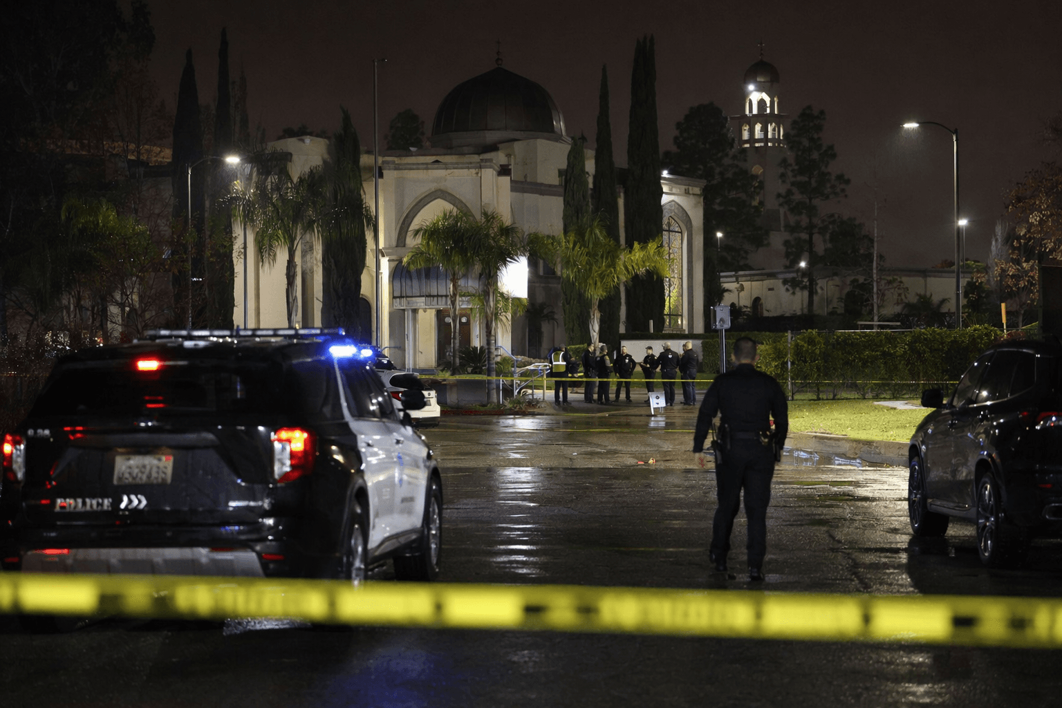 3 killed in San Diego mosque shooting, police investigate hate crime