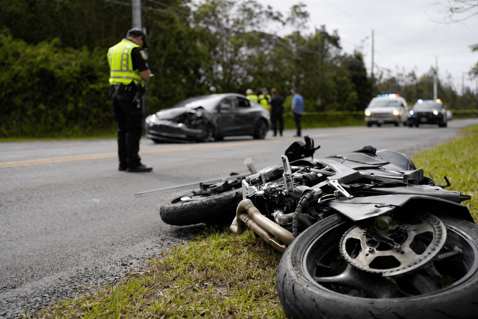 Motorcyclist dies in Hawaiian Paradise Park crash, police say speed a factor