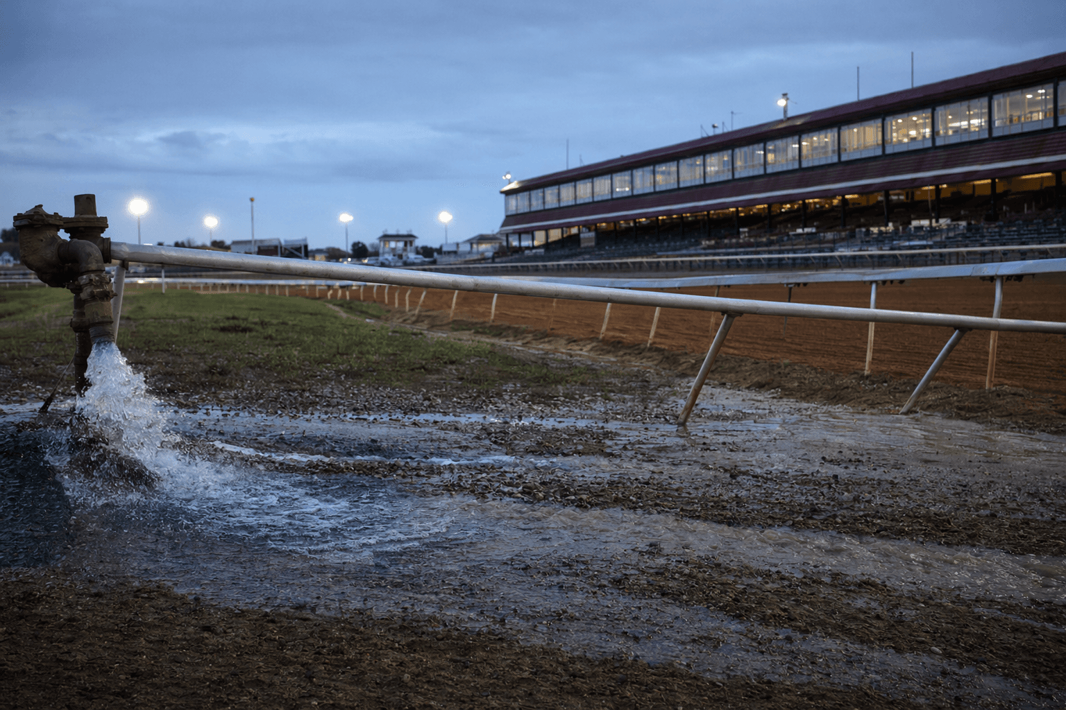 Charles Town cancels racing through Saturday after water line leak