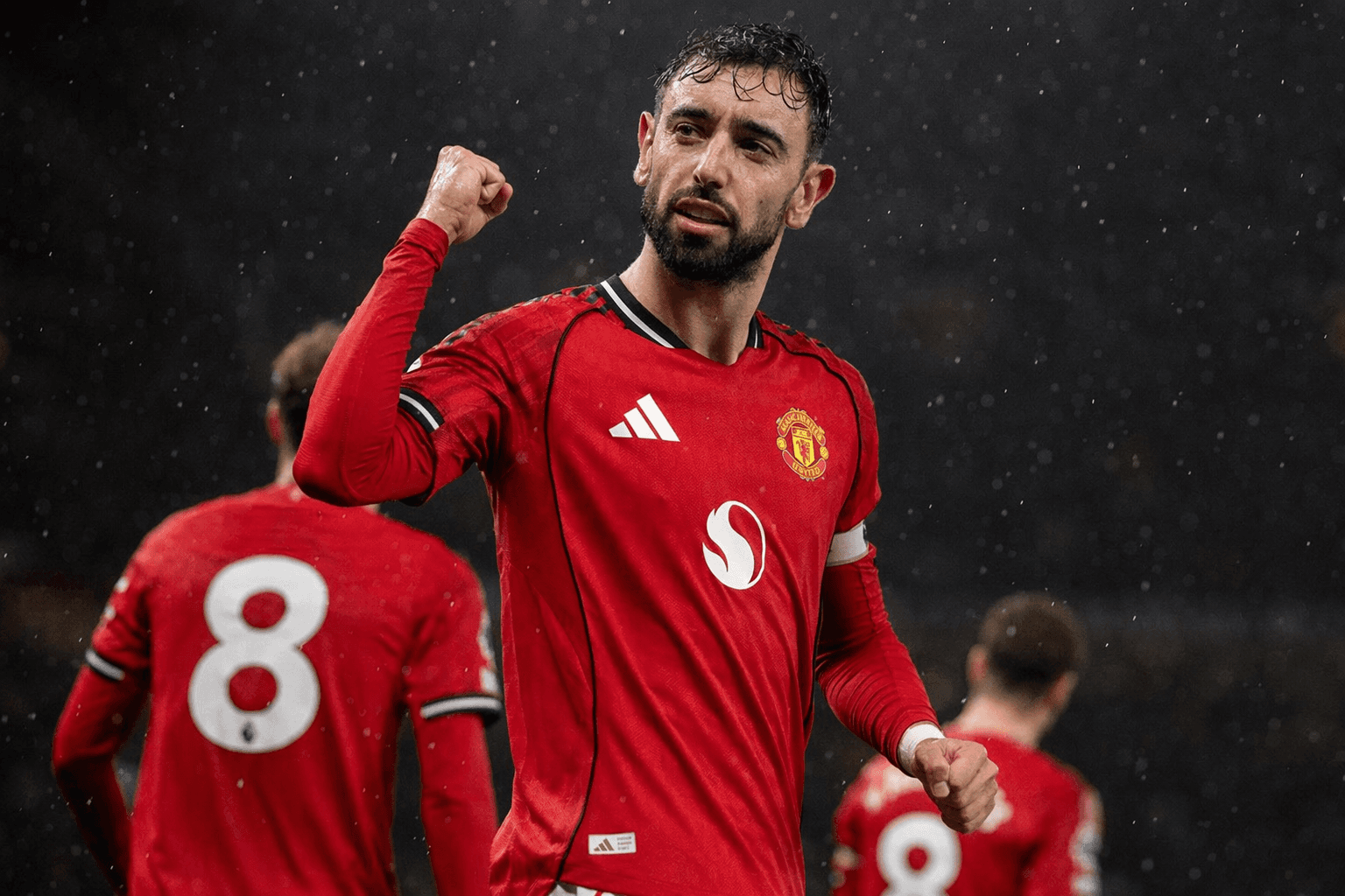 Bruno Fernandes equals Premier League assist record in United win