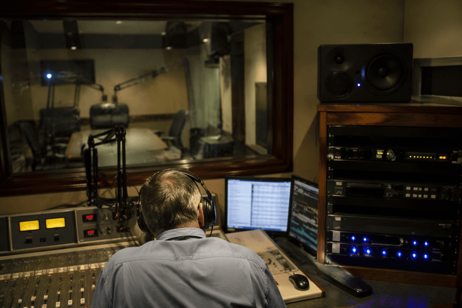 CBS News Radio signs off after 99 years on the air