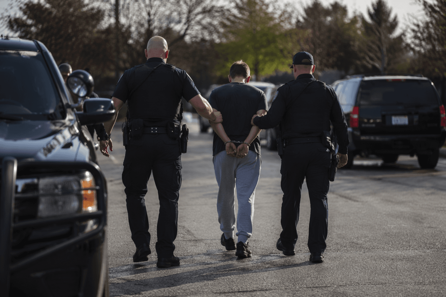 Disnard Elementary lockdown lifted after armed man arrested nearby