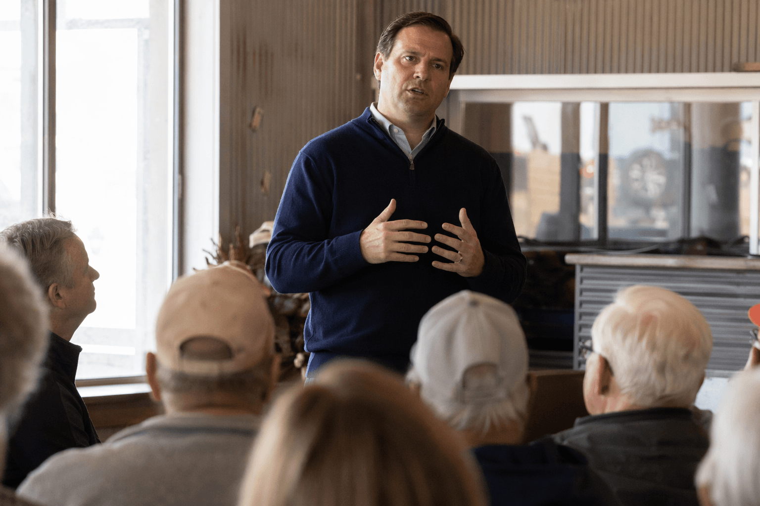 Steen brings Iowa governor campaign stop to Storm Lake